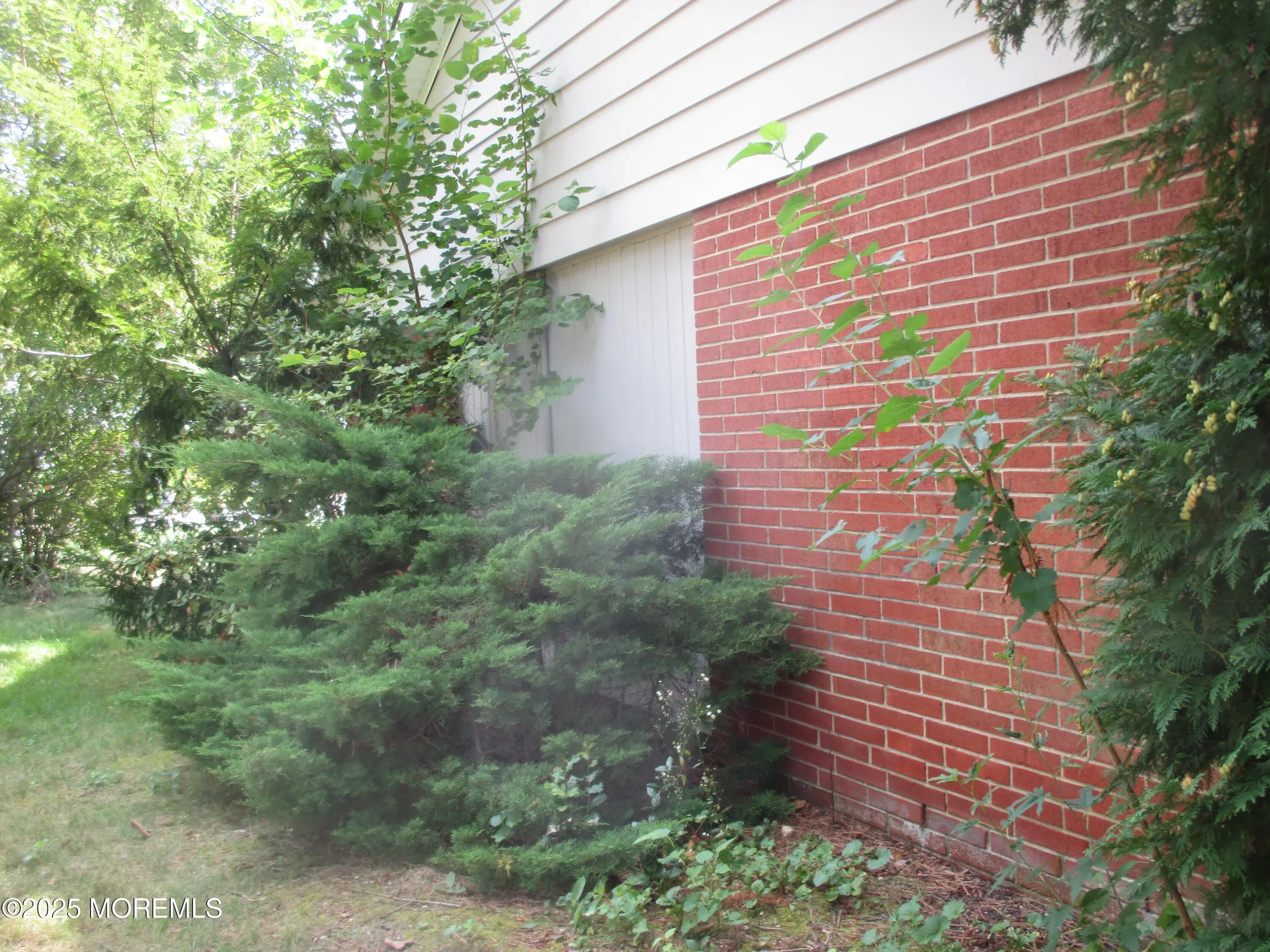 Property Slideshow image 4 of 33 | 662a plymouth dr, Lakewood, NJ, 08701