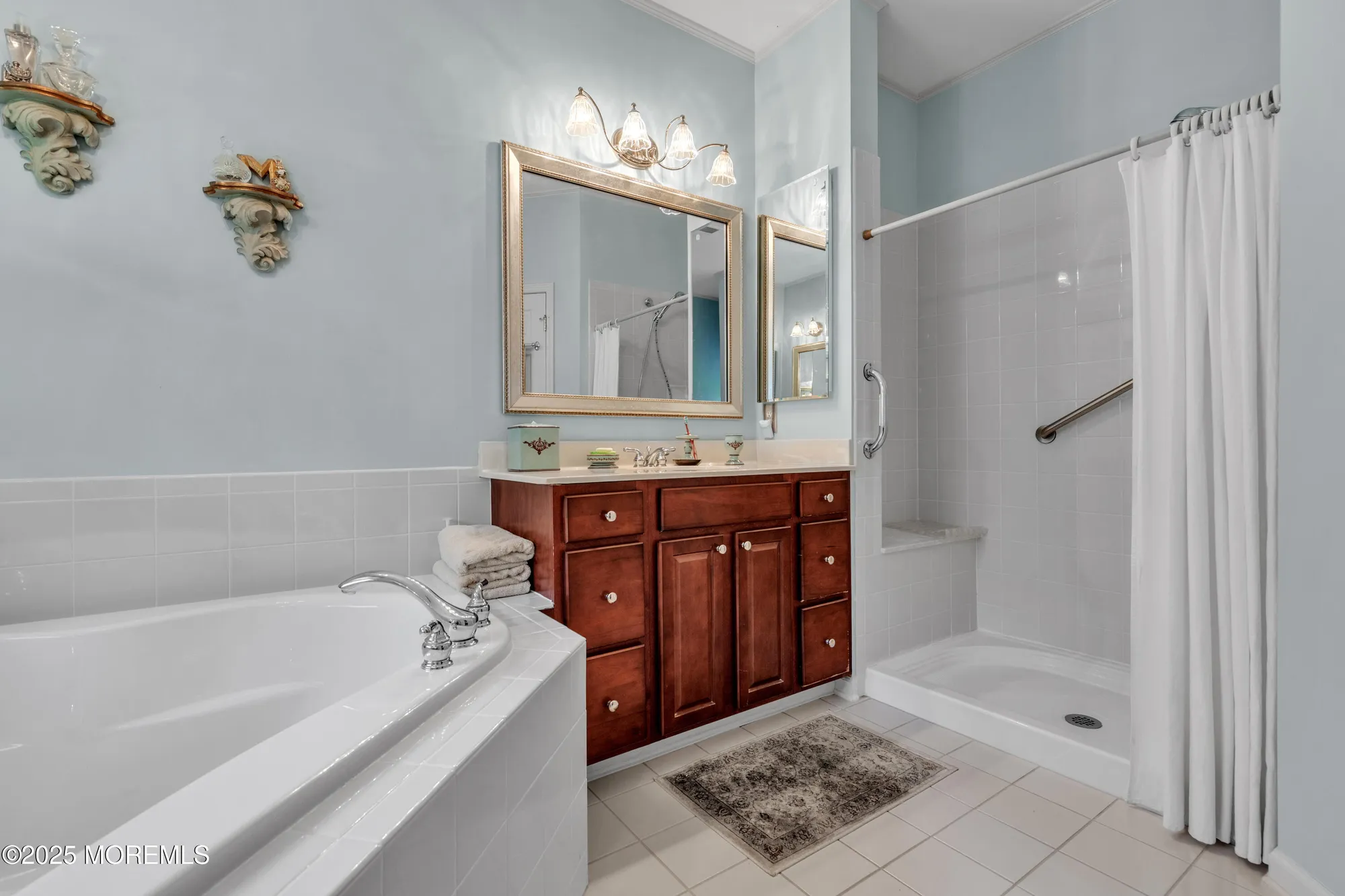 Property Slideshow image 25 of 55 | 57 chesterfield dr, Jackson, NJ, 08527