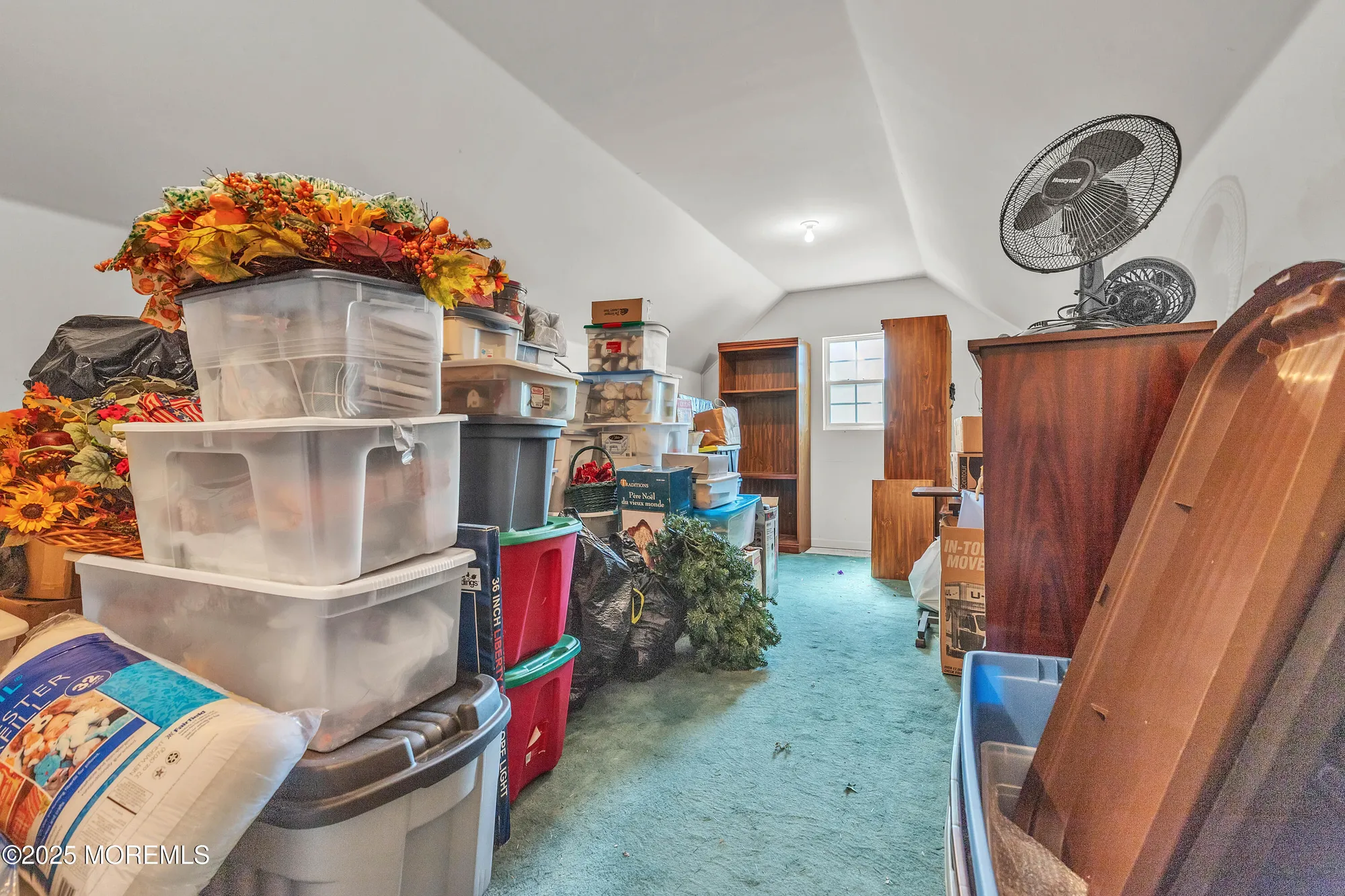 Property Slideshow image 31 of 55 | 57 chesterfield dr, Jackson, NJ, 08527