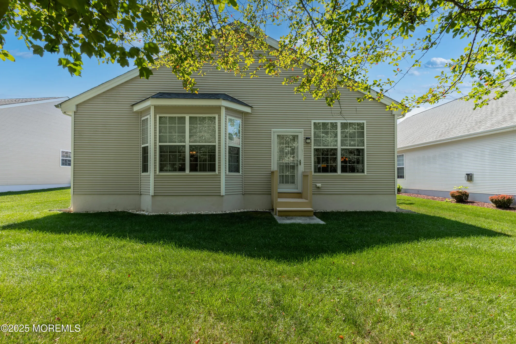 Property Slideshow image 34 of 55 | 57 chesterfield dr, Jackson, NJ, 08527