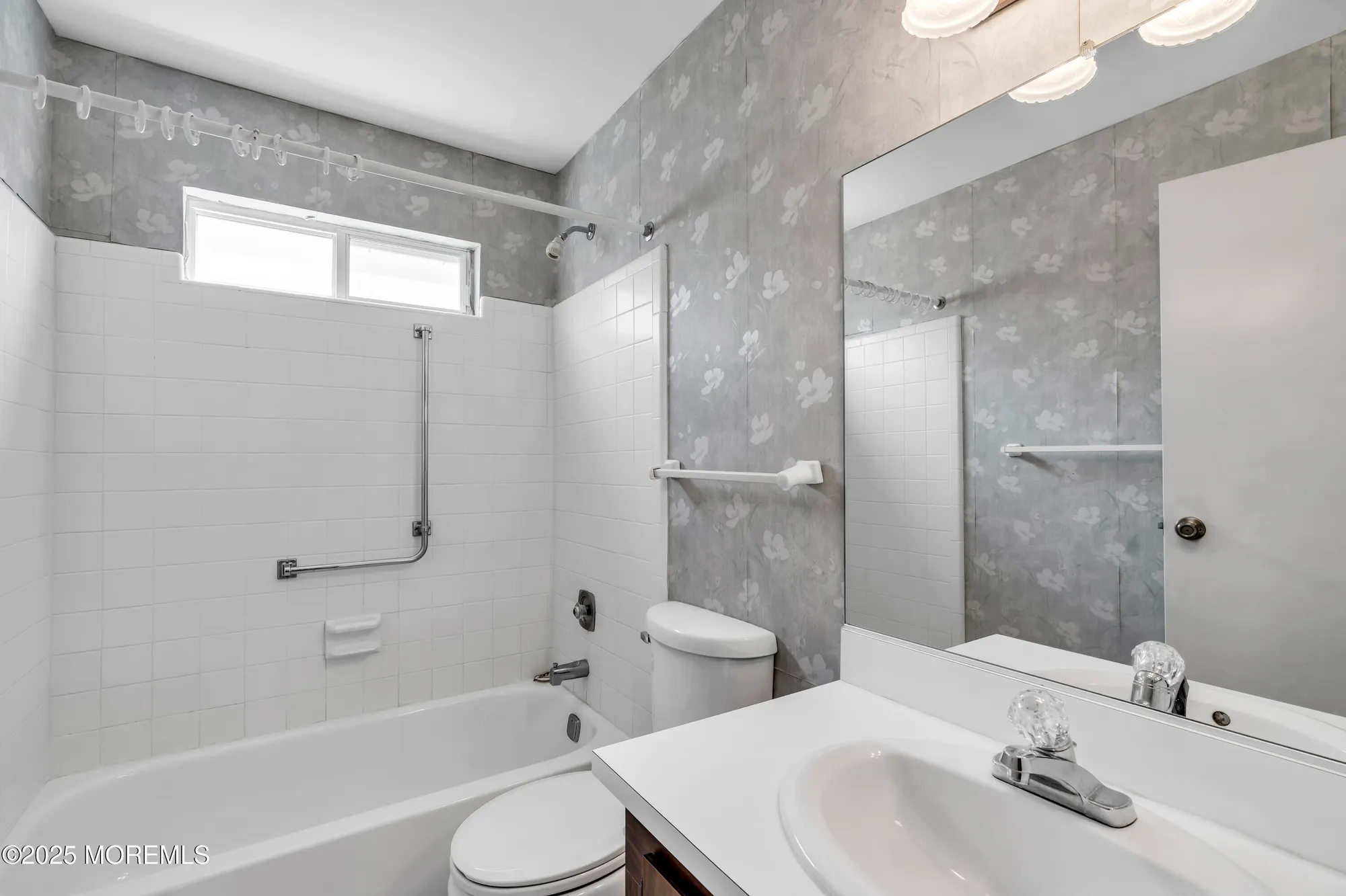 Property Slideshow image 29 of 39 | 3 weybridge pl, Manchester, NJ, 08759