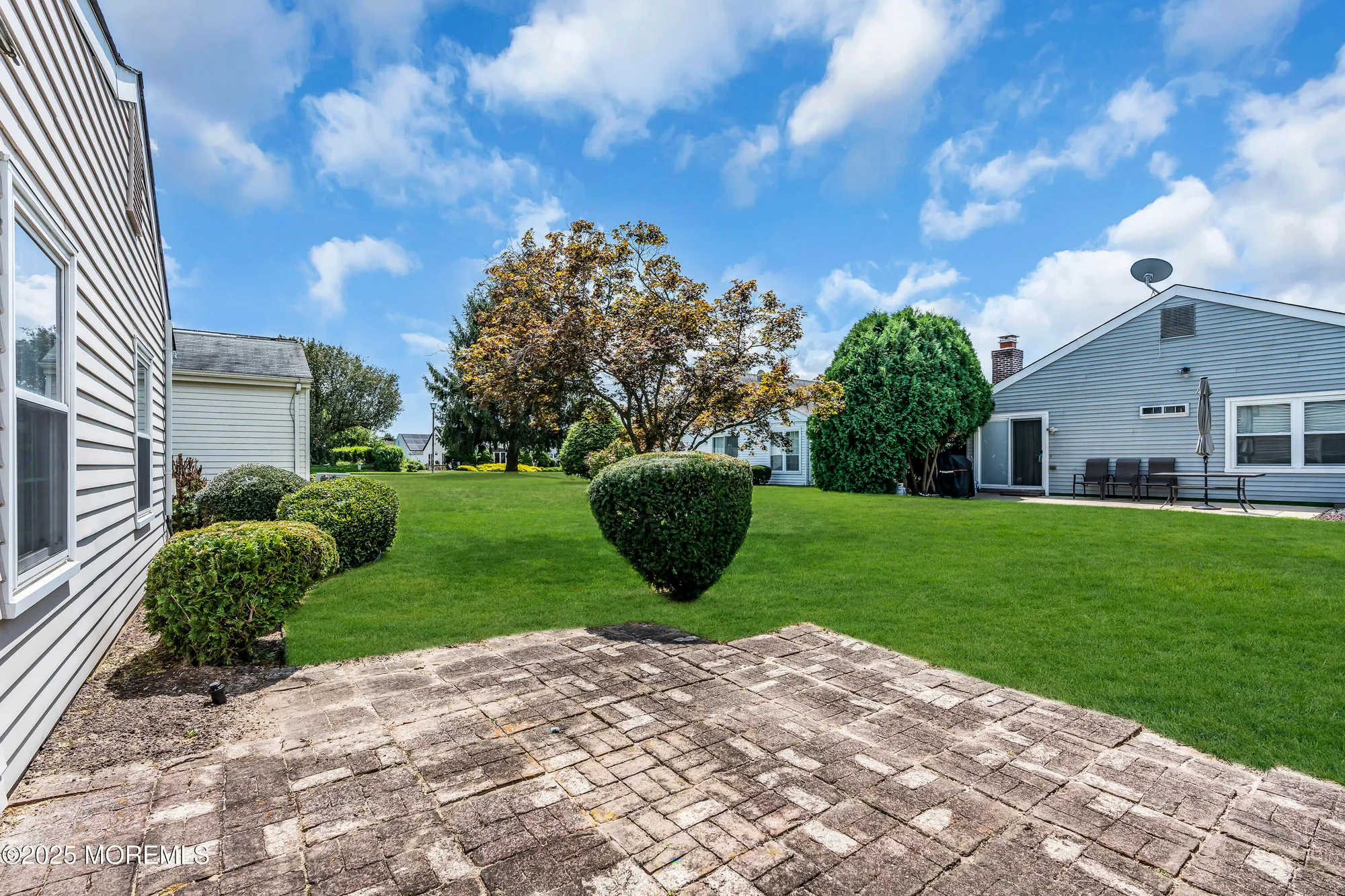 Property Slideshow image 33 of 39 | 3 weybridge pl, Manchester, NJ, 08759