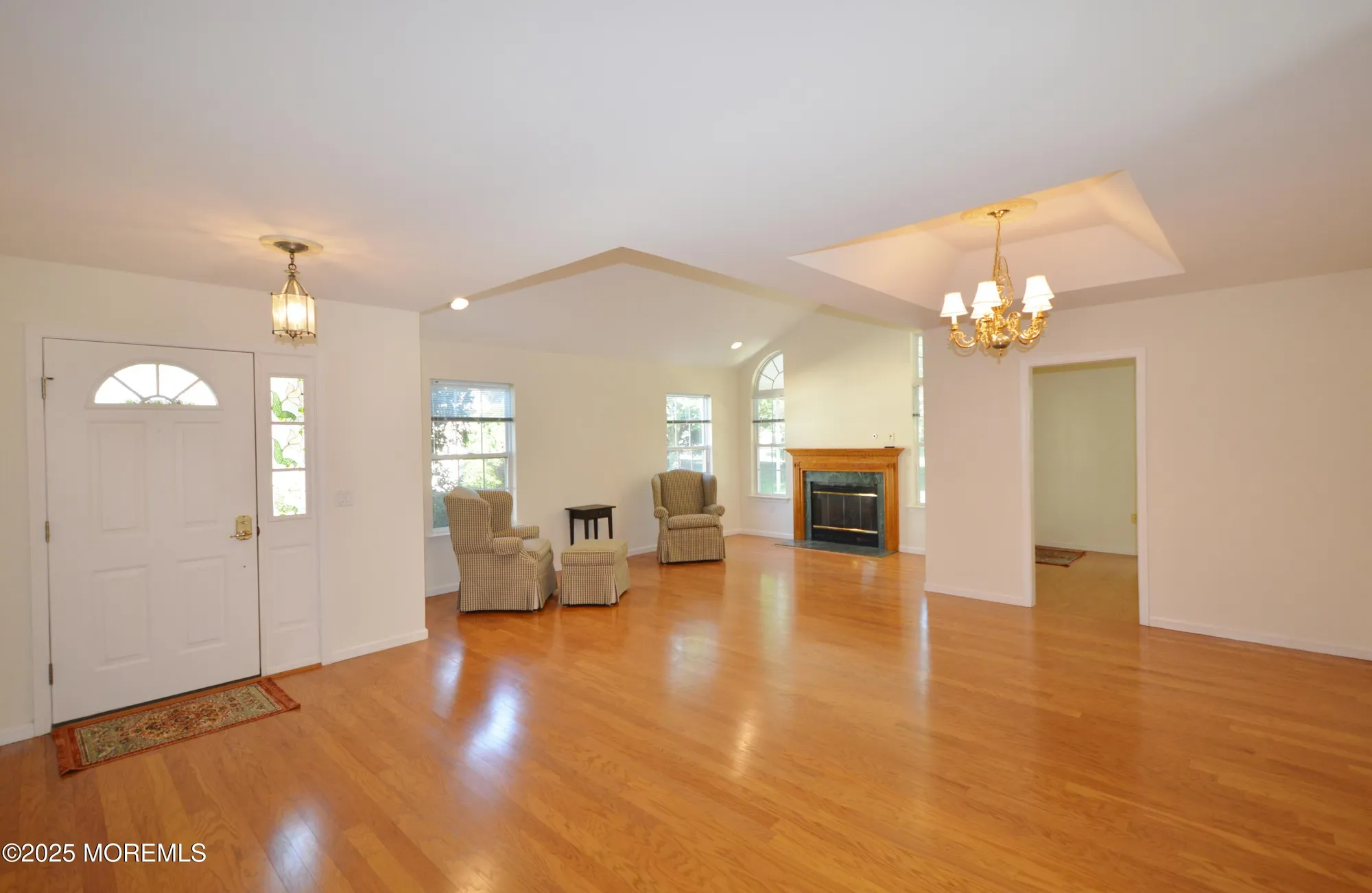 Property Slideshow image 4 of 59 | 2976 fieldcrest ln, Toms River, NJ, 08755