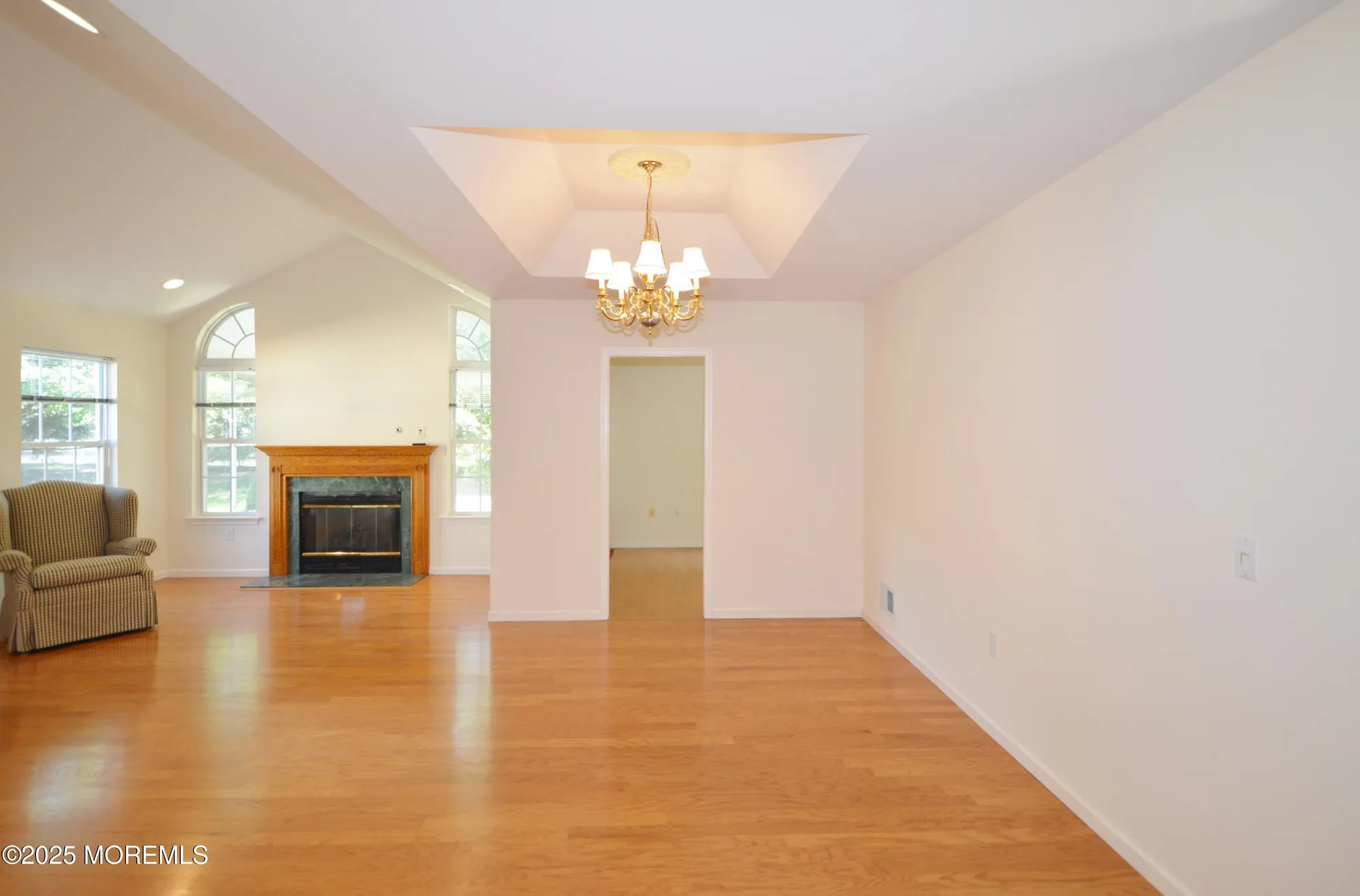 Property Slideshow image 10 of 59 | 2976 fieldcrest ln, Toms River, NJ, 08755