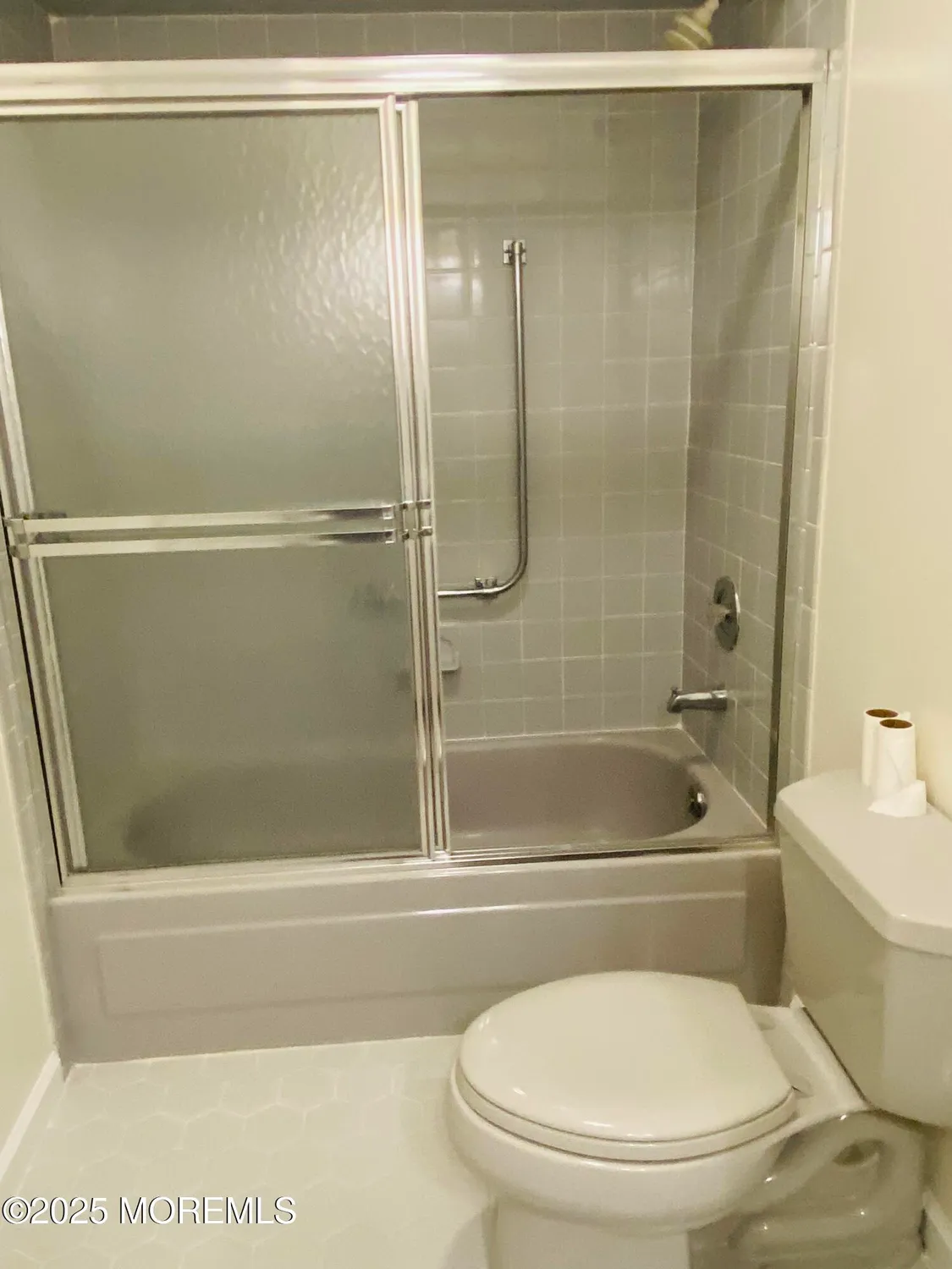 Property Slideshow image 14 of 17 | 71 jean st, Lakewood, NJ, 08701