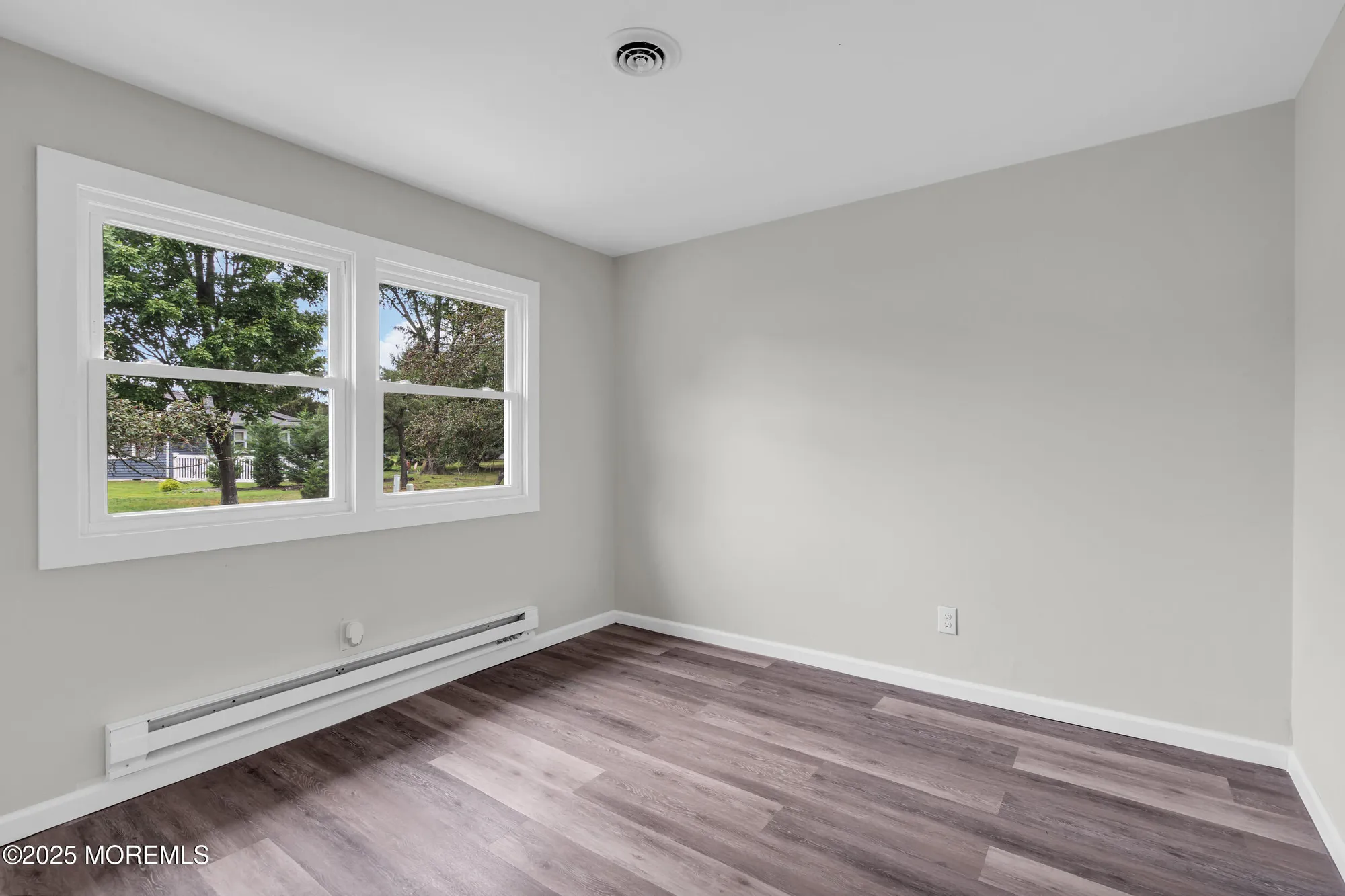 Property Slideshow image 19 of 26 | 12 norfolk dr, Berkeley, NJ, 08757