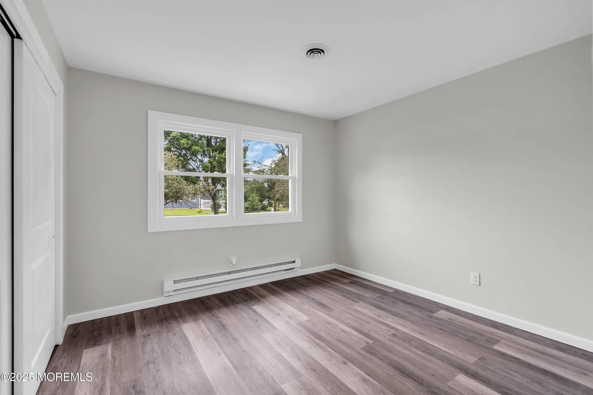 Property Slideshow image 20 of 26 | 12 norfolk dr, Berkeley, NJ, 08757