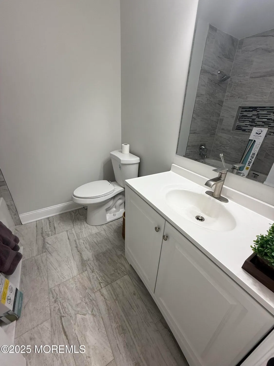 Property Slideshow image 24 of 29 | 25 spanish wells st, Toms River, NJ, 08757