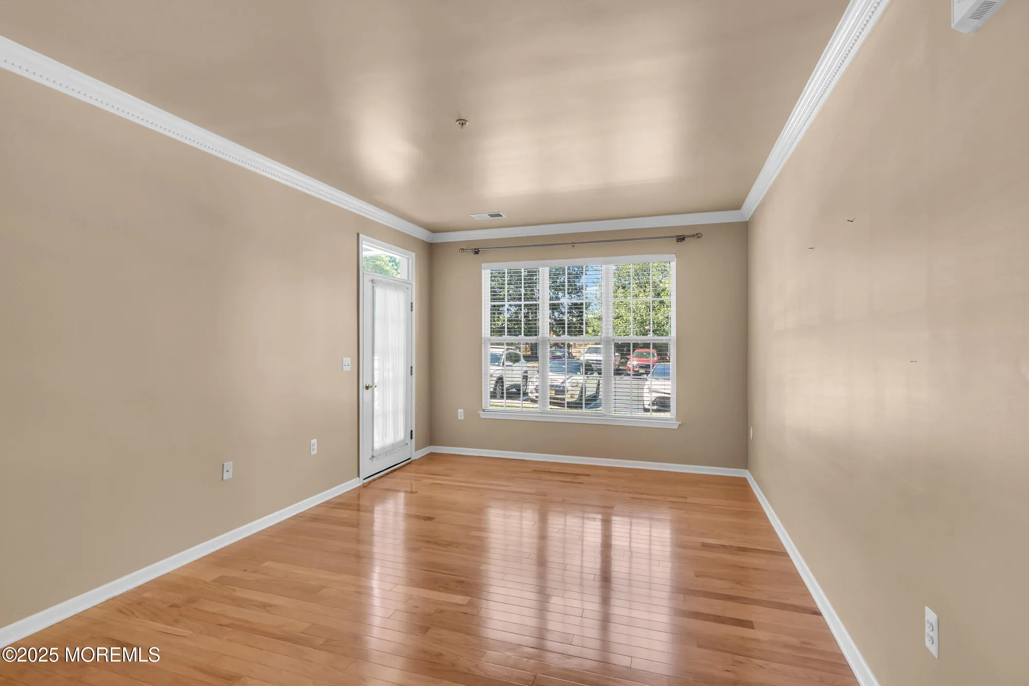 Property Slideshow image 7 of 44 | 219 sophee ln, Lakewood, NJ, 08701