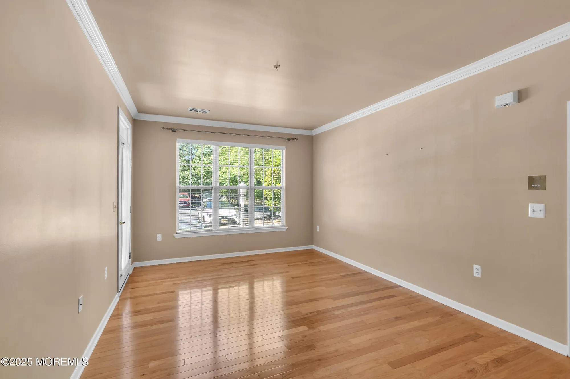 Property Slideshow image 8 of 44 | 219 sophee ln, Lakewood, NJ, 08701