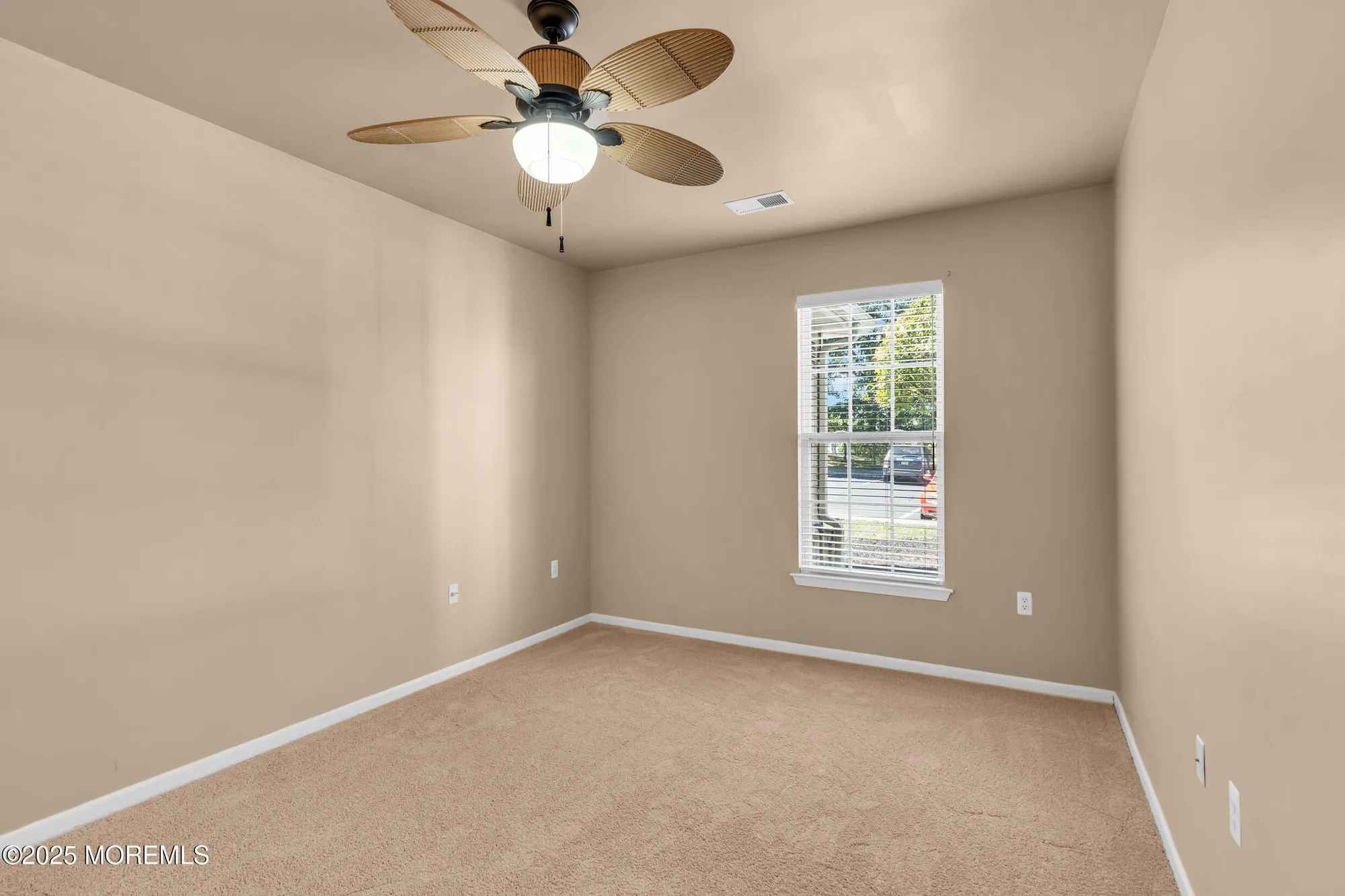 Property Slideshow image 19 of 44 | 219 sophee ln, Lakewood, NJ, 08701