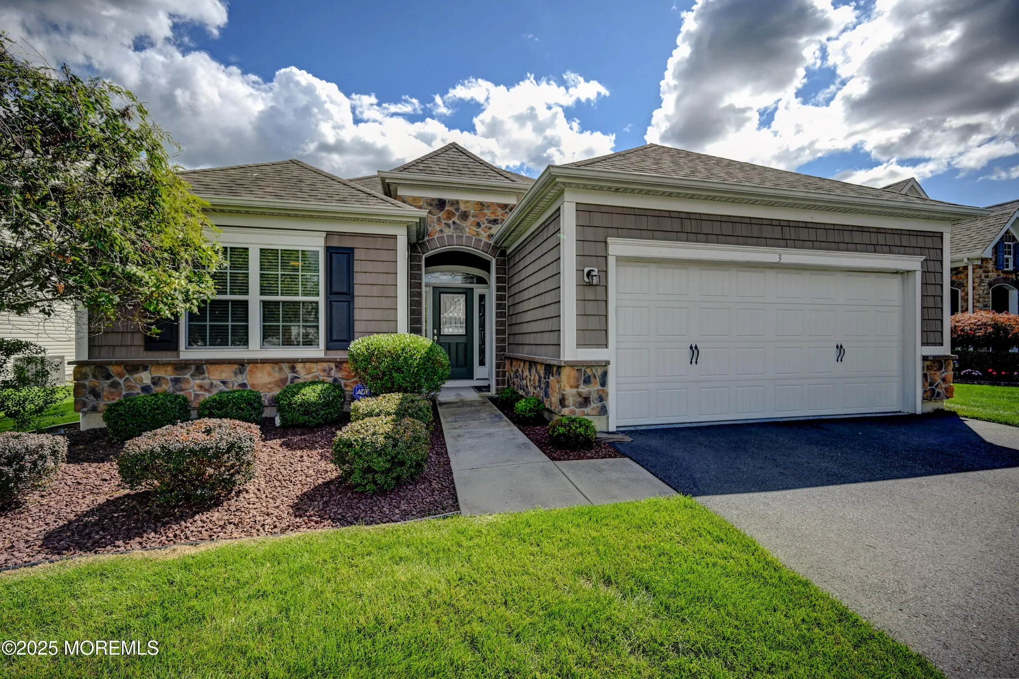 Property Slideshow image 1 of 58 | 3 w rossini ct, Farmingdale, NJ, 07727