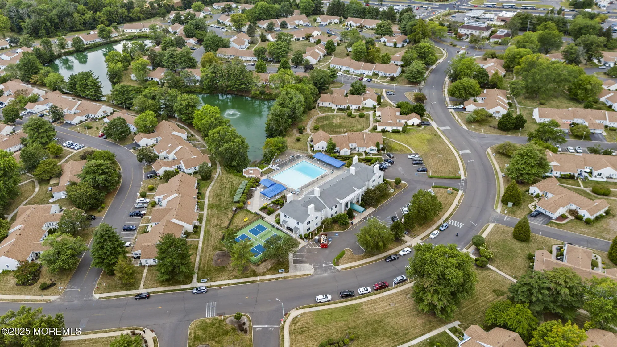 Property Slideshow image 3 of 50 | 32 plaza de las lobos a, Freehold, NJ, 07728