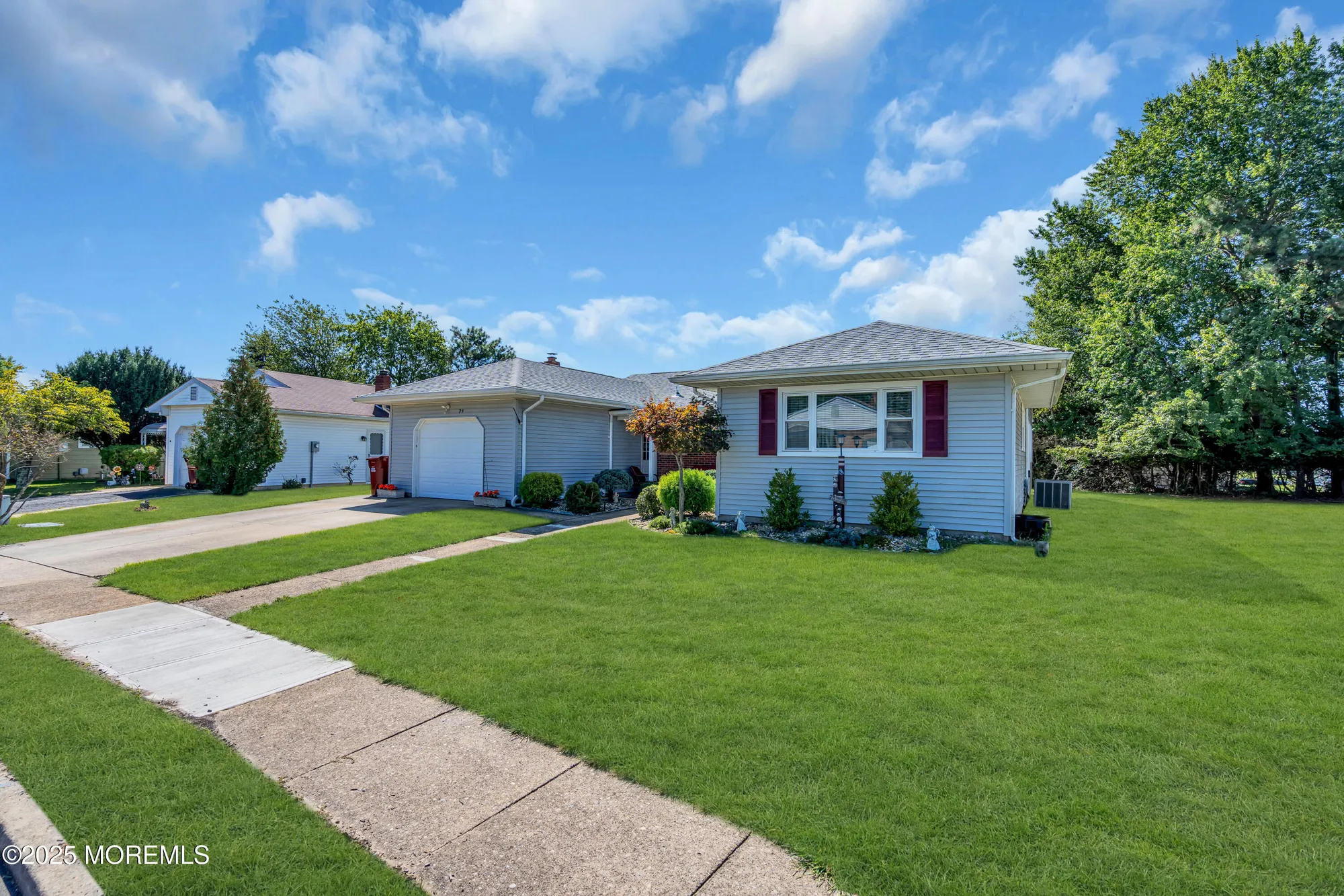 Property Slideshow image 5 of 27 | 23 fontana st, Toms River, NJ, 08757