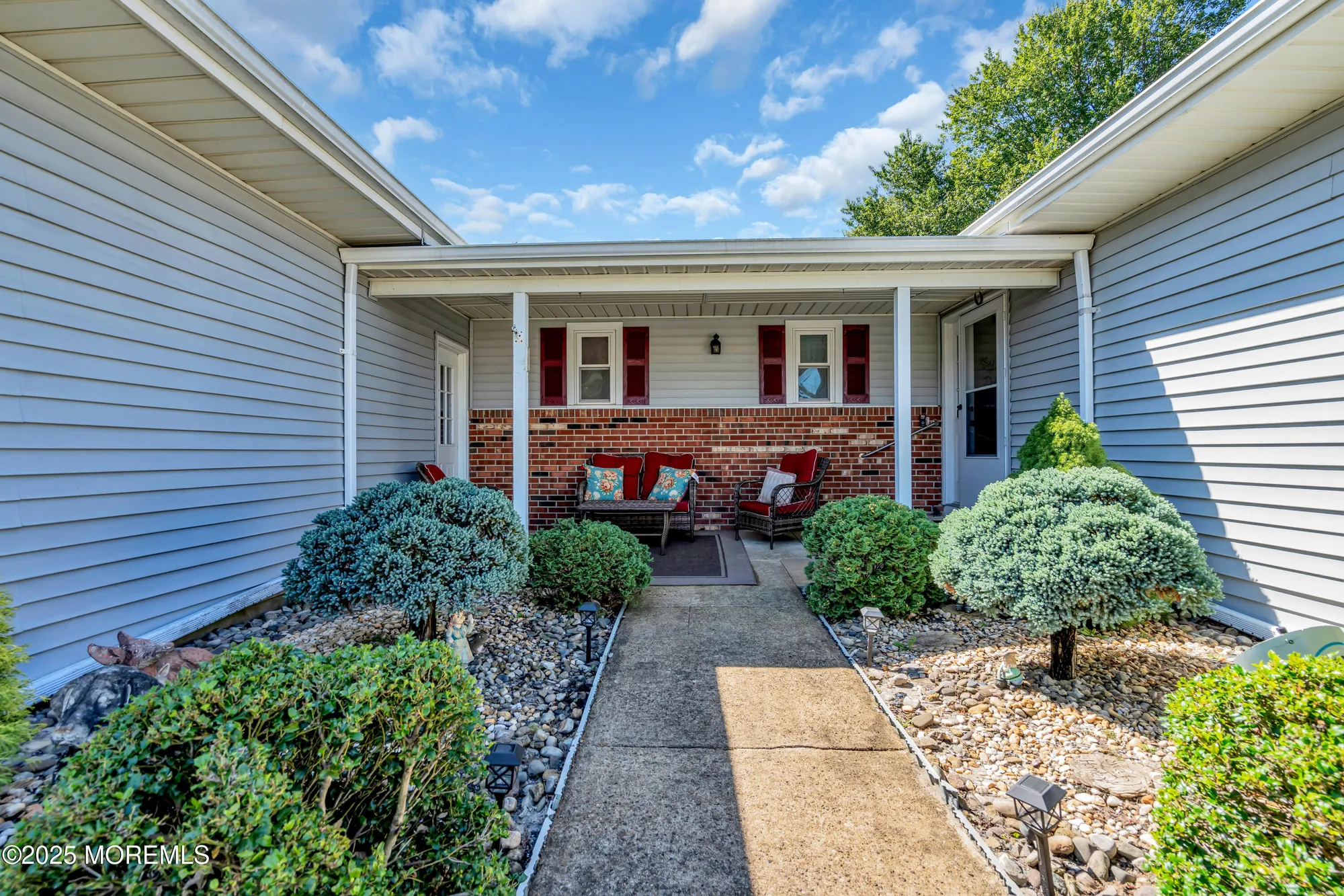 Property Slideshow image 7 of 27 | 23 fontana st, Toms River, NJ, 08757