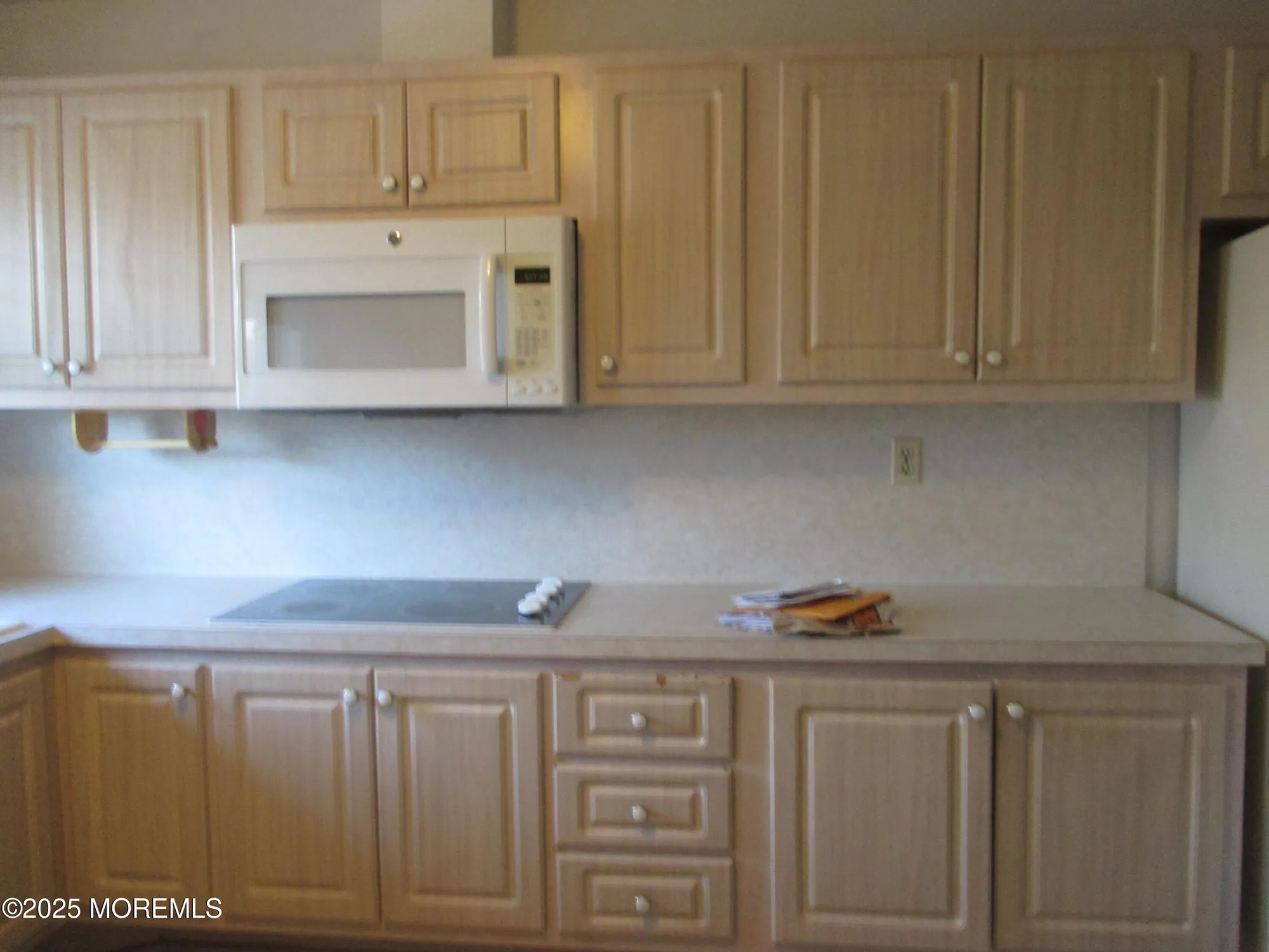 Property Slideshow image 13 of 36 | 243d jefferson ct, Lakewood, NJ, 08701