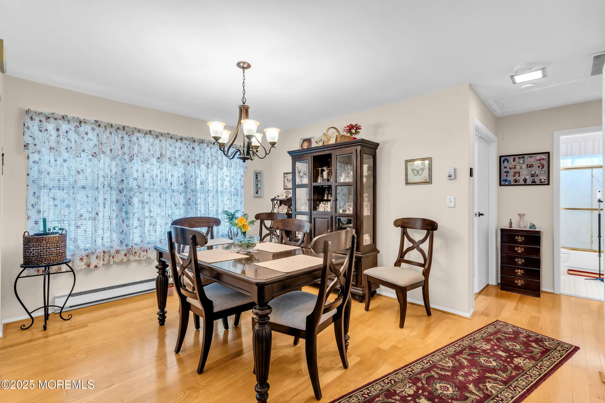Property Slideshow image 10 of 25 | 533b warwick ct, Manchester, NJ, 08759