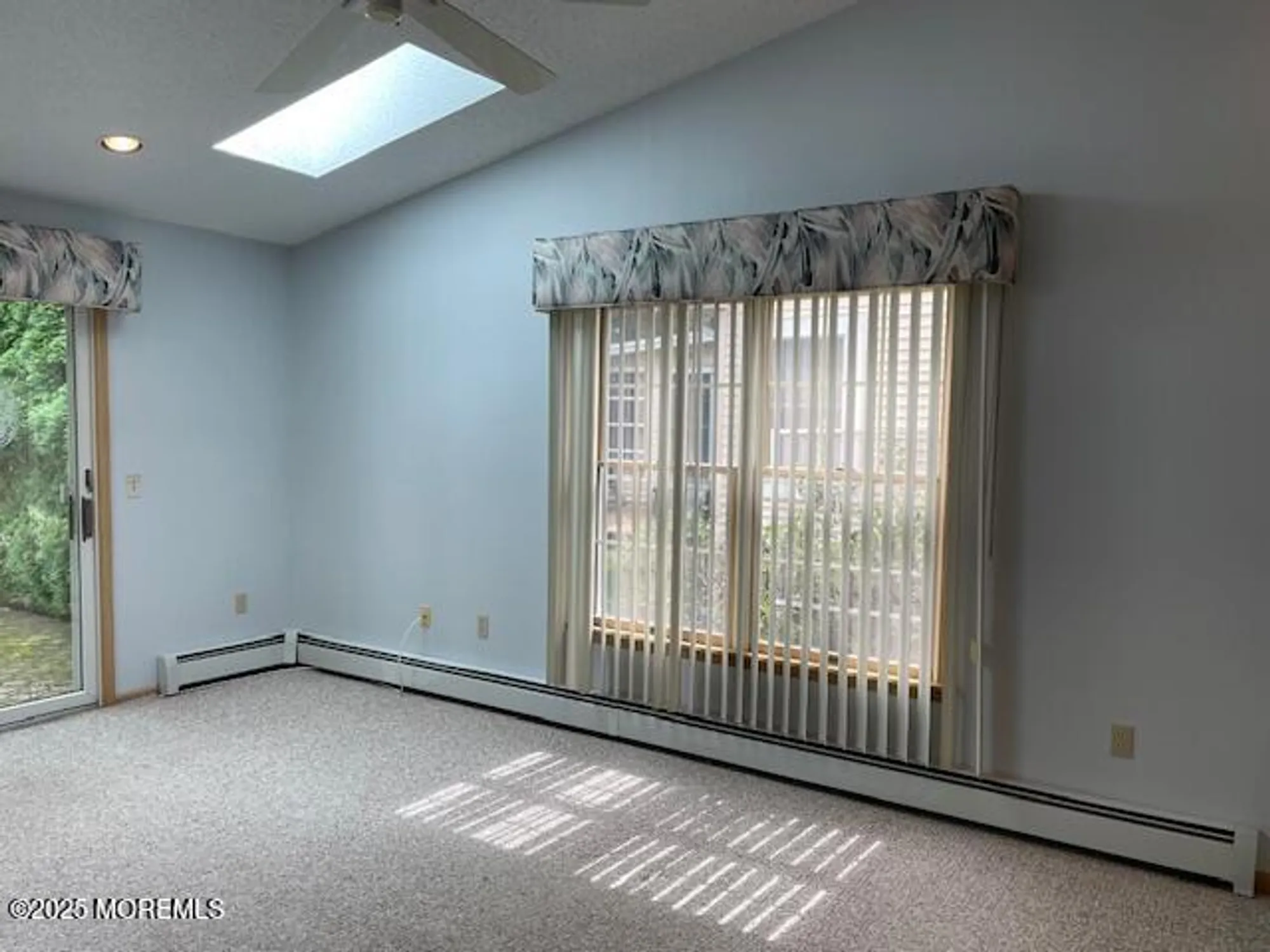 Property Slideshow image 19 of 47 | 1580 scholar pl, Toms River, NJ, 08755