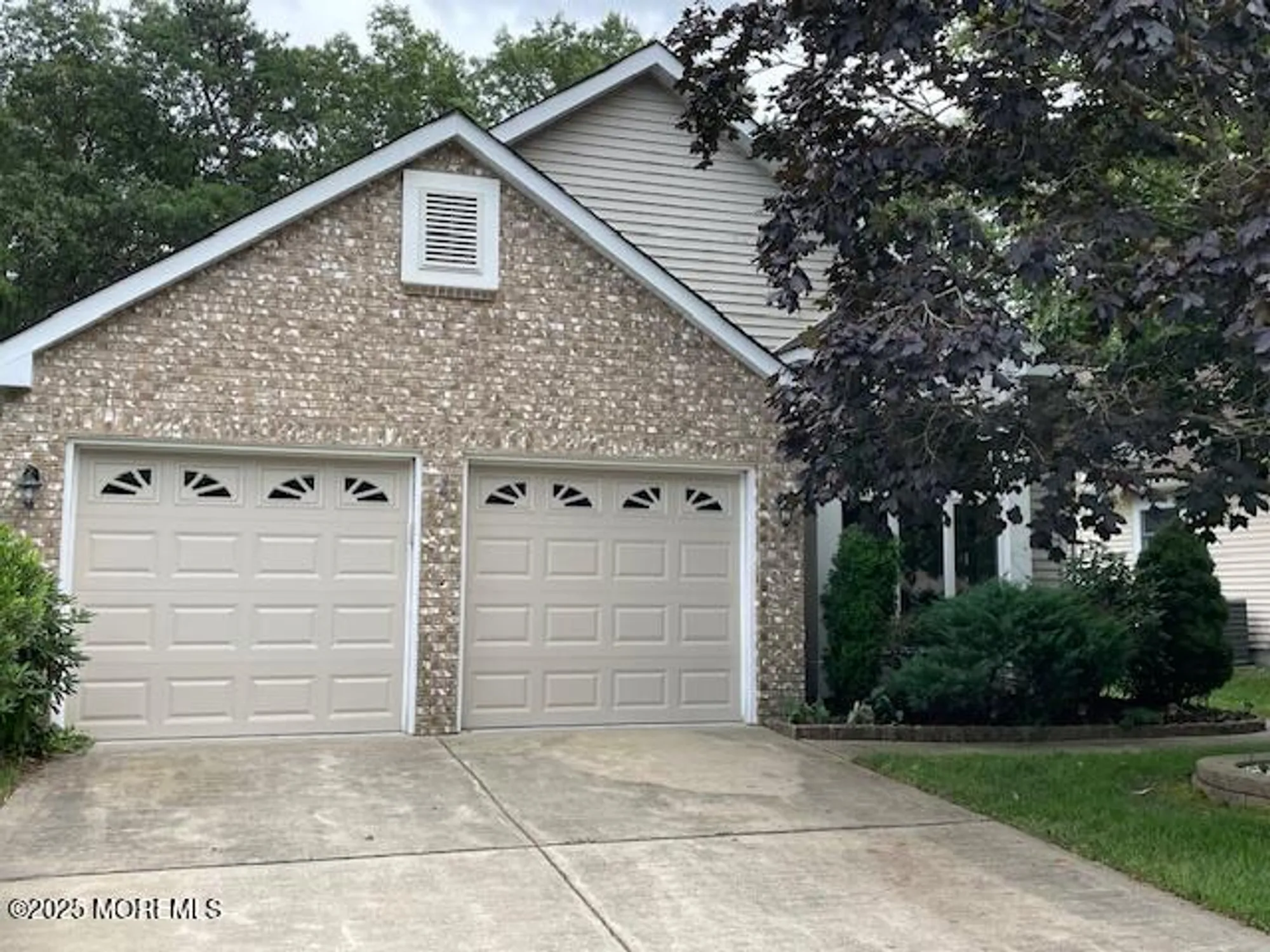 Property Slideshow image 2 of 47 | 1580 scholar pl, Toms River, NJ, 08755