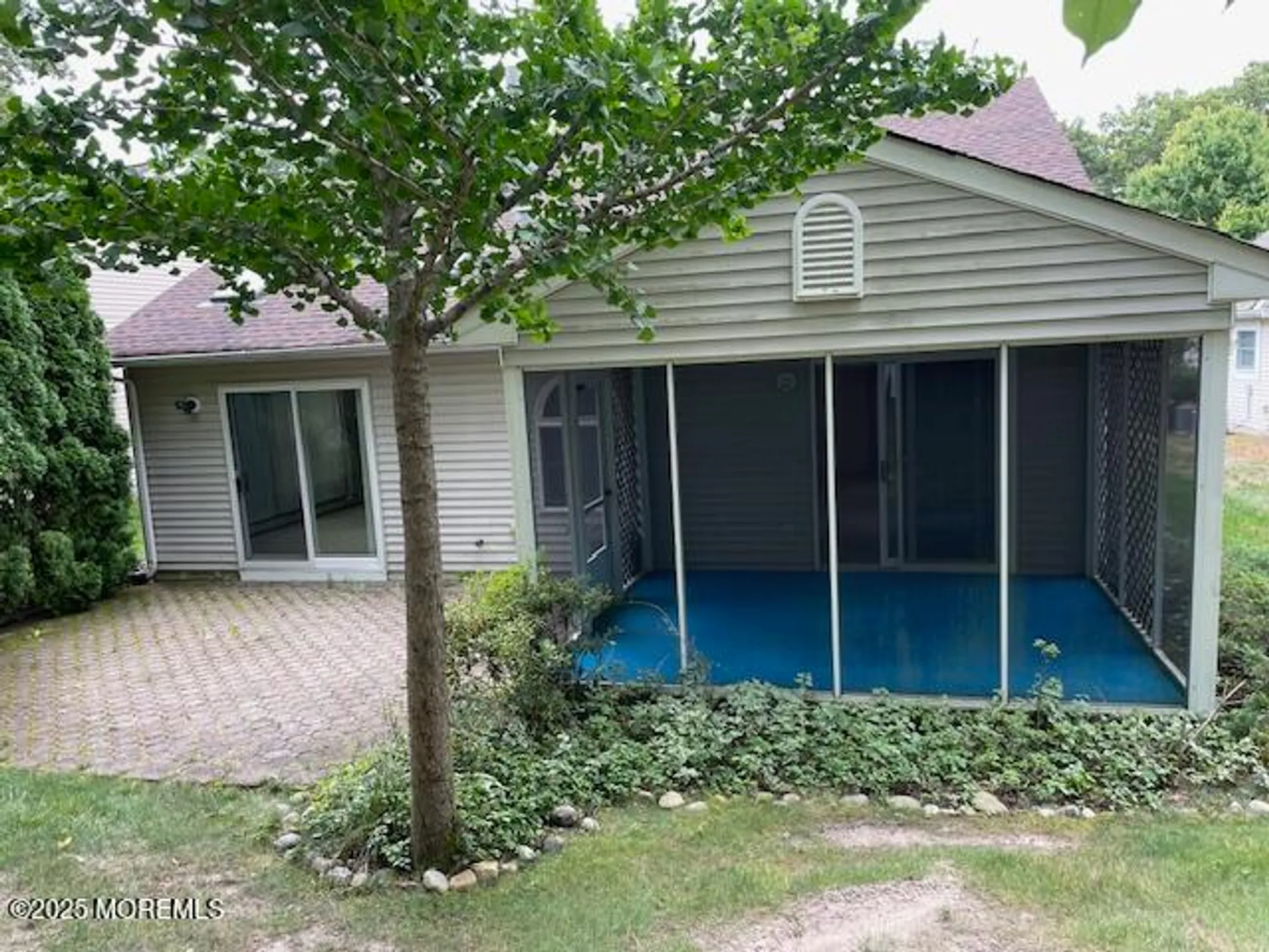 Property Slideshow image 38 of 47 | 1580 scholar pl, Toms River, NJ, 08755