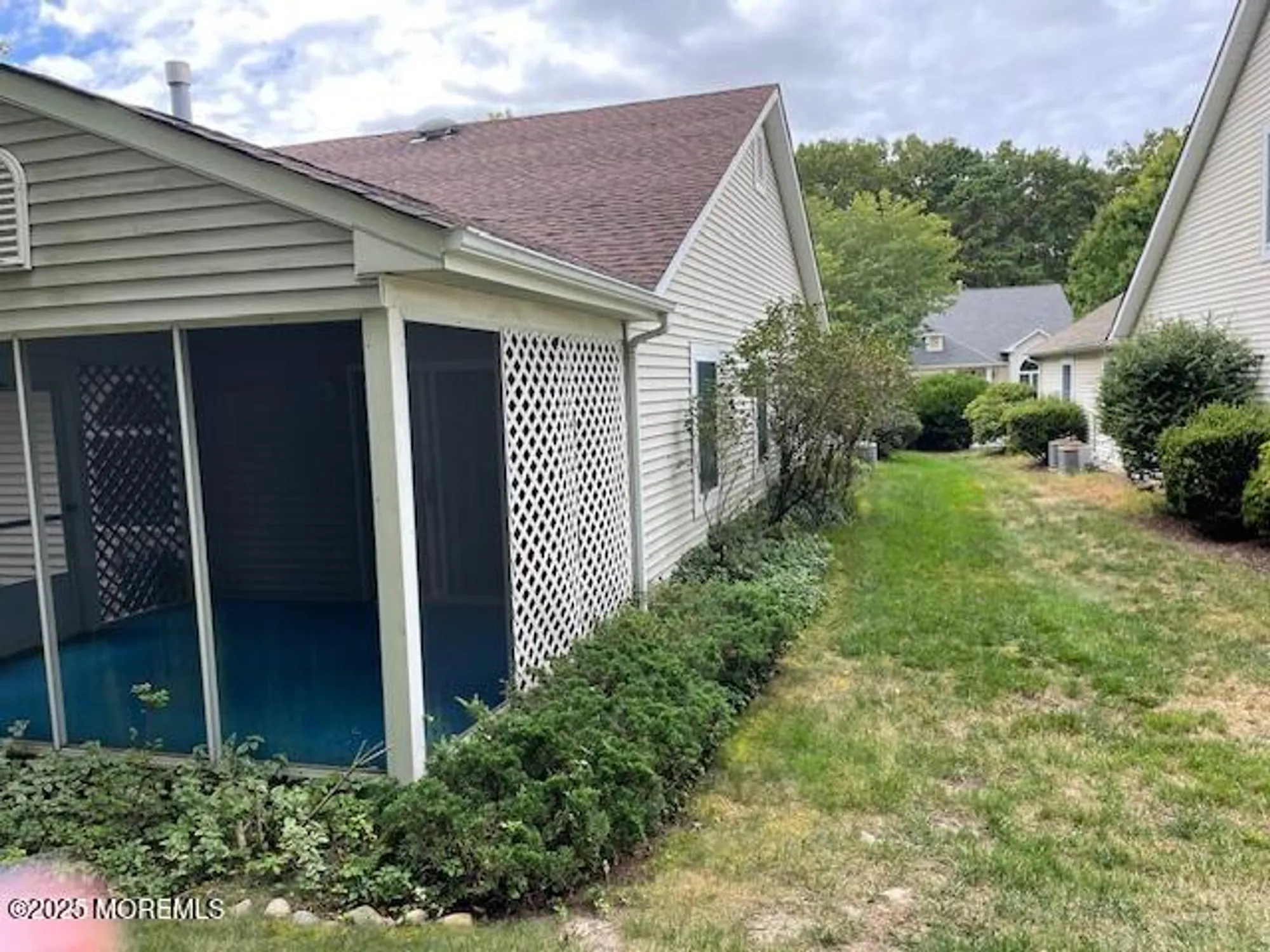 Property Slideshow image 39 of 47 | 1580 scholar pl, Toms River, NJ, 08755