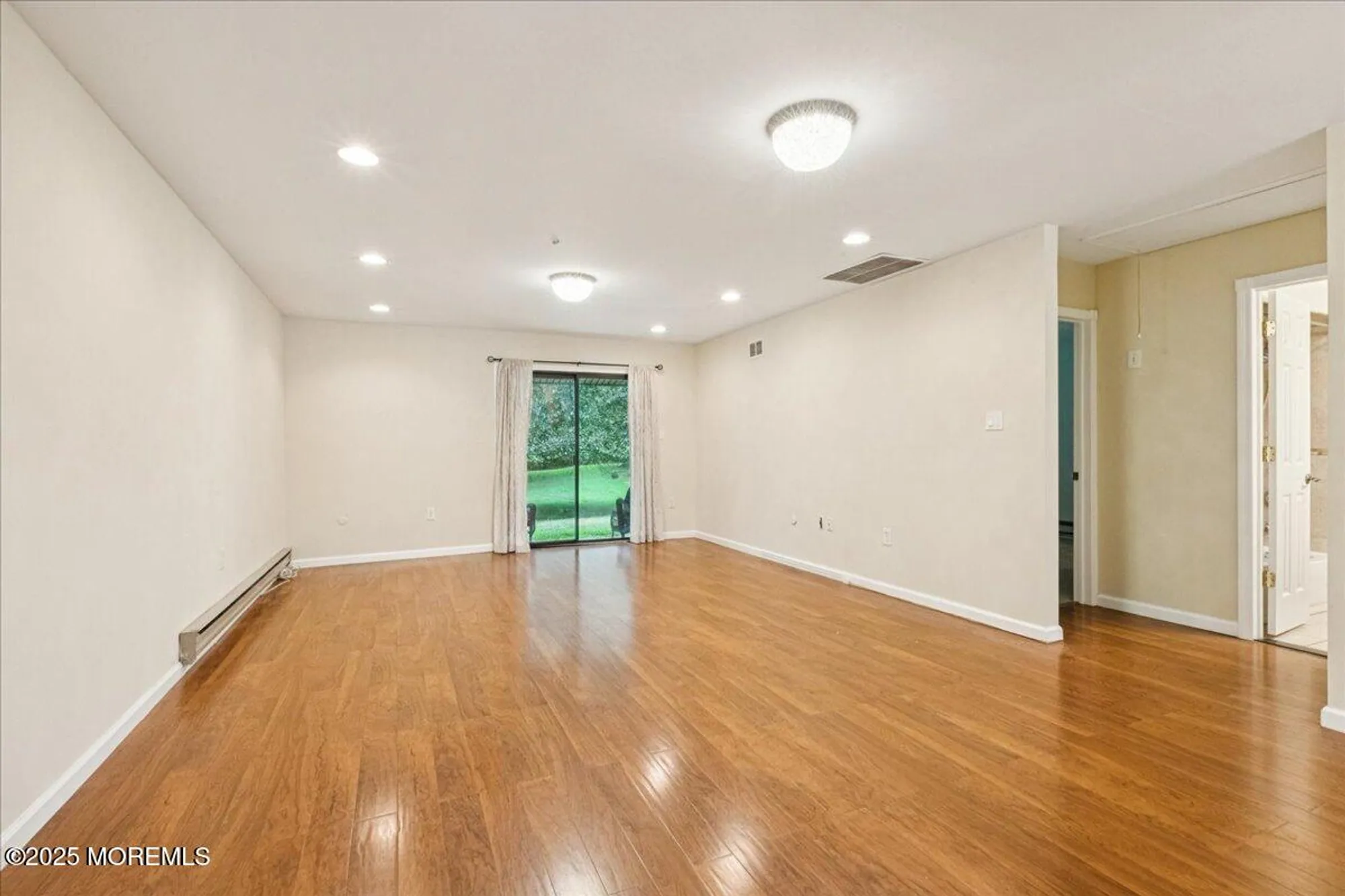 Property Slideshow image 9 of 21 | 70 overlook way e, Manalapan, NJ, 07726