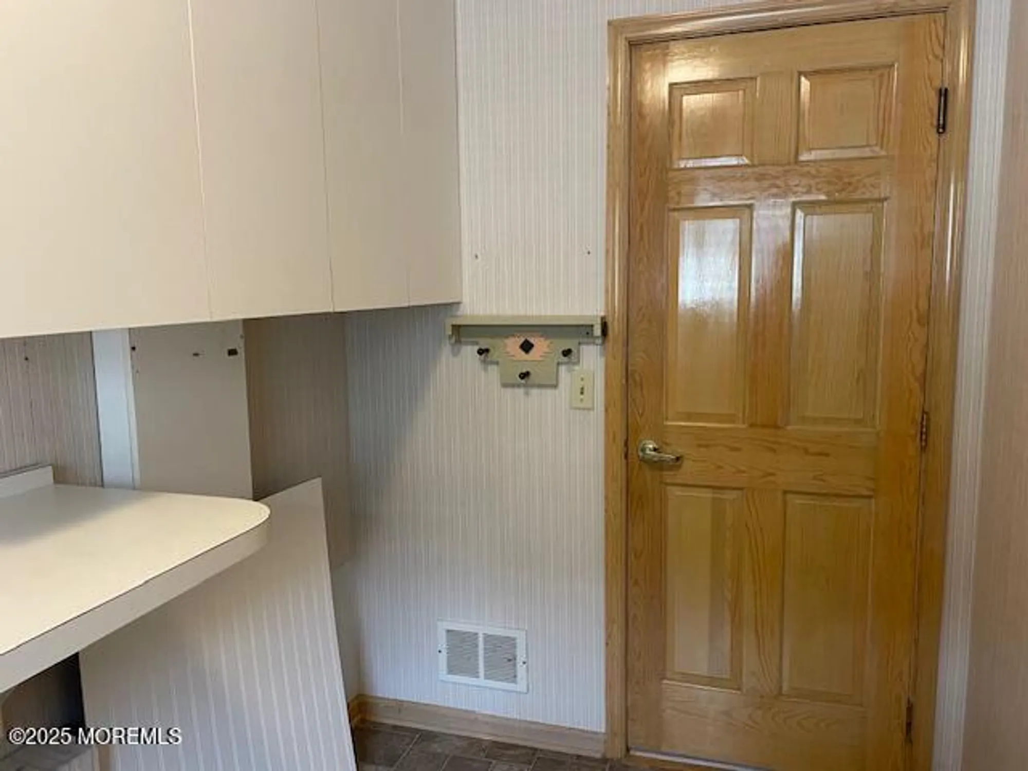 Property Slideshow image 35 of 47 | 1580 scholar pl, Toms River, NJ, 08755