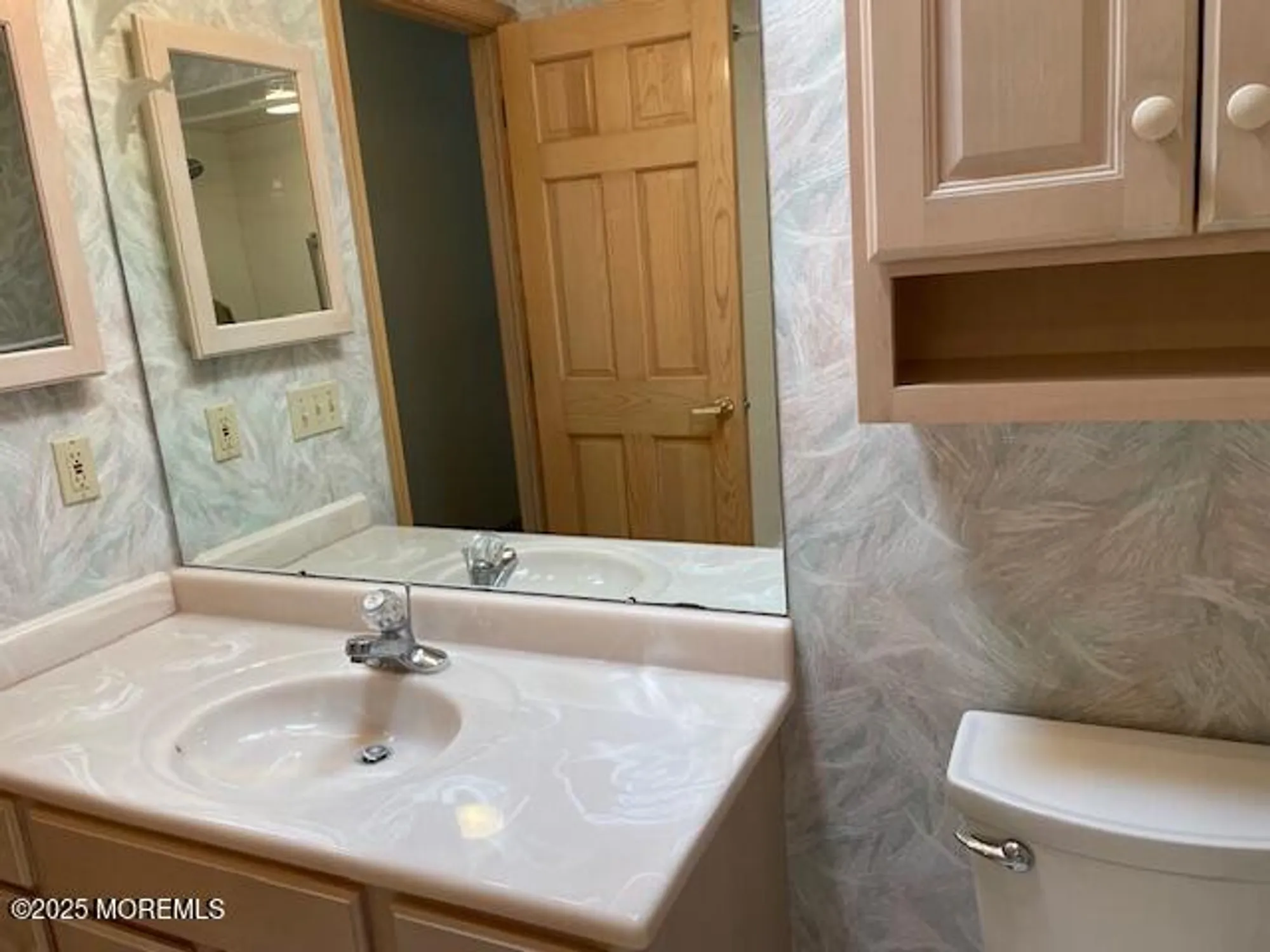 Property Slideshow image 33 of 47 | 1580 scholar pl, Toms River, NJ, 08755