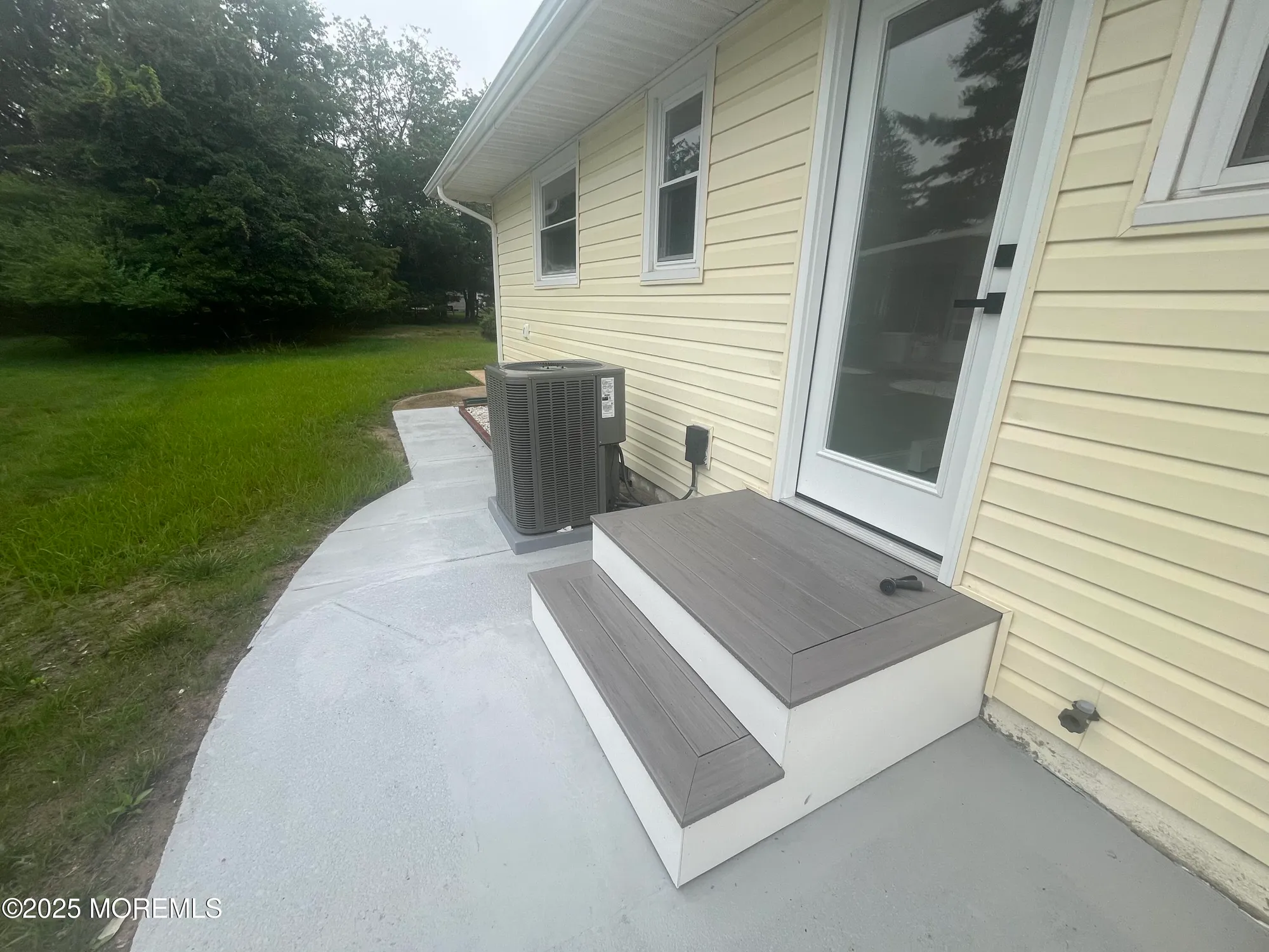 Property Slideshow image 25 of 28 | 13 saint martin pl, Toms River, NJ, 08757