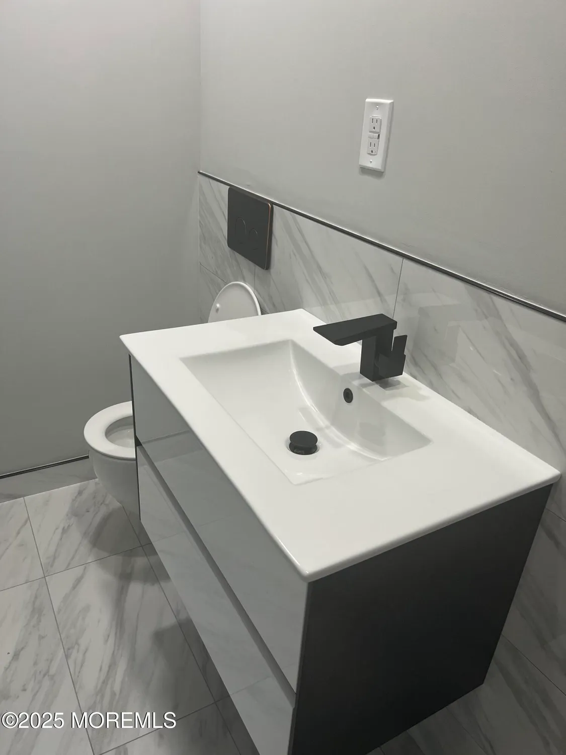 Property Slideshow image 19 of 28 | 13 saint martin pl, Toms River, NJ, 08757