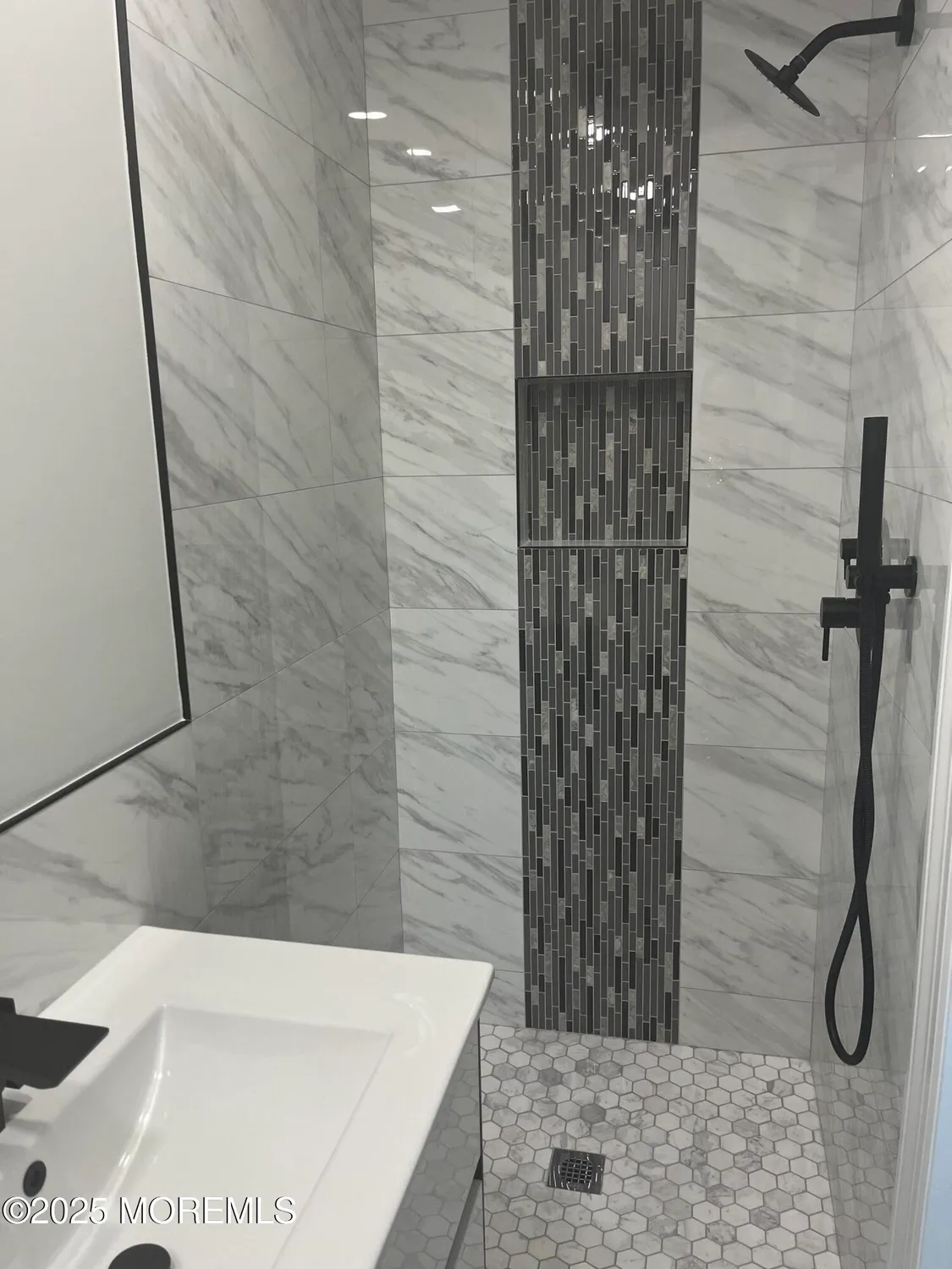 Property Slideshow image 17 of 28 | 13 saint martin pl, Toms River, NJ, 08757