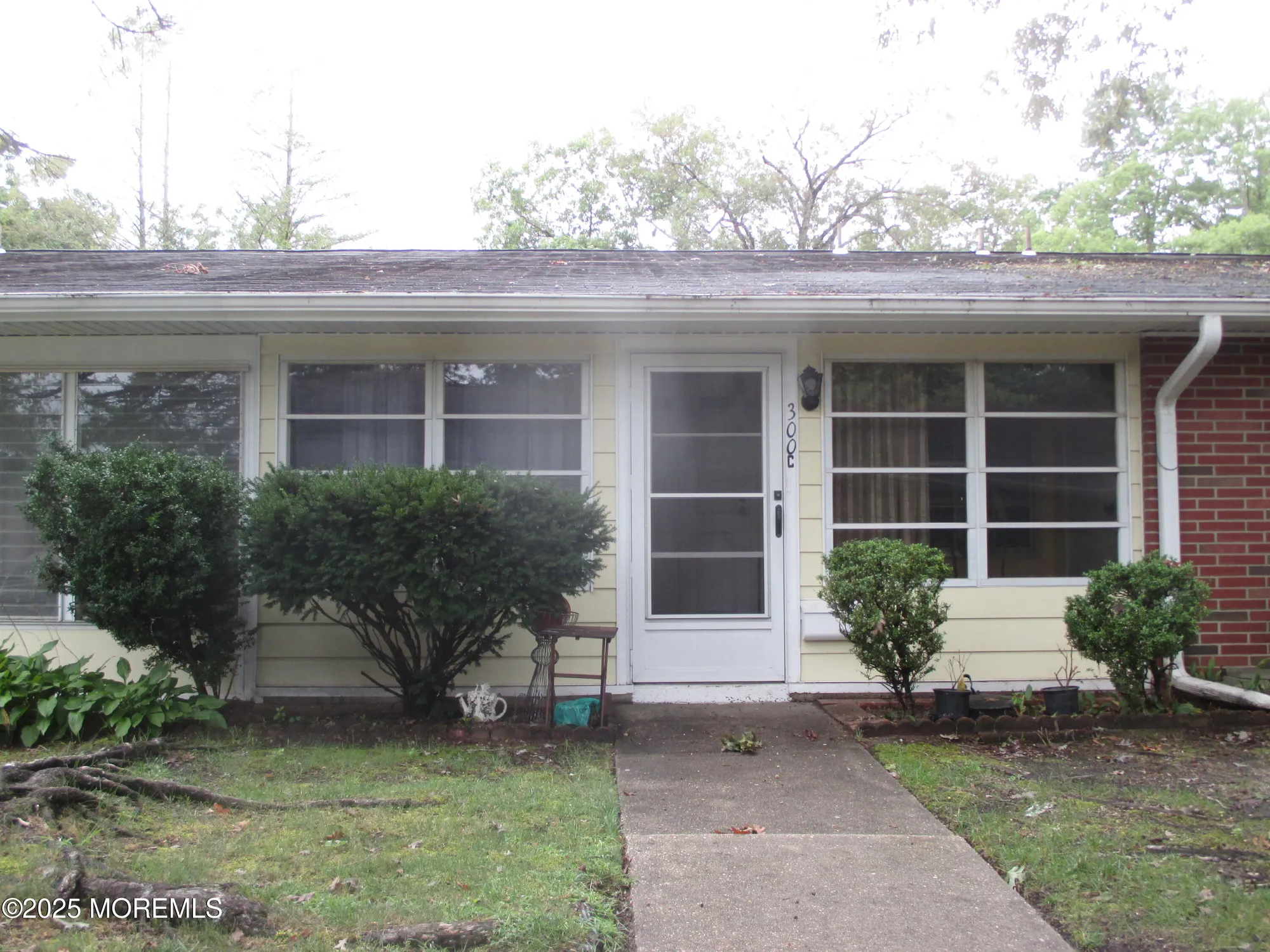 Property Slideshow image 1 of 4 | 300c malvern ct, Lakewood, NJ, 08701