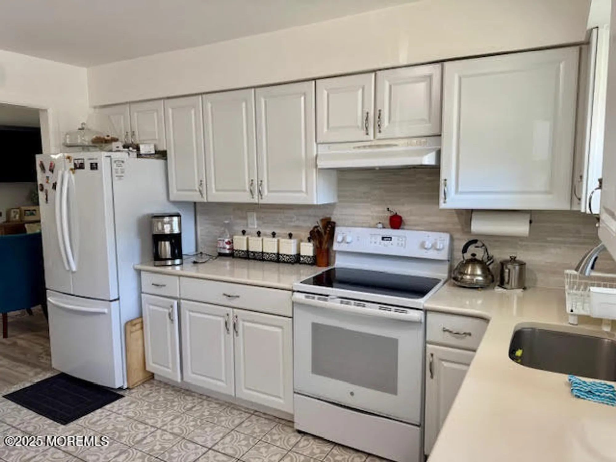 Property Slideshow image 3 of 20 | 228c buckingham ct, Lakewood, NJ, 08701