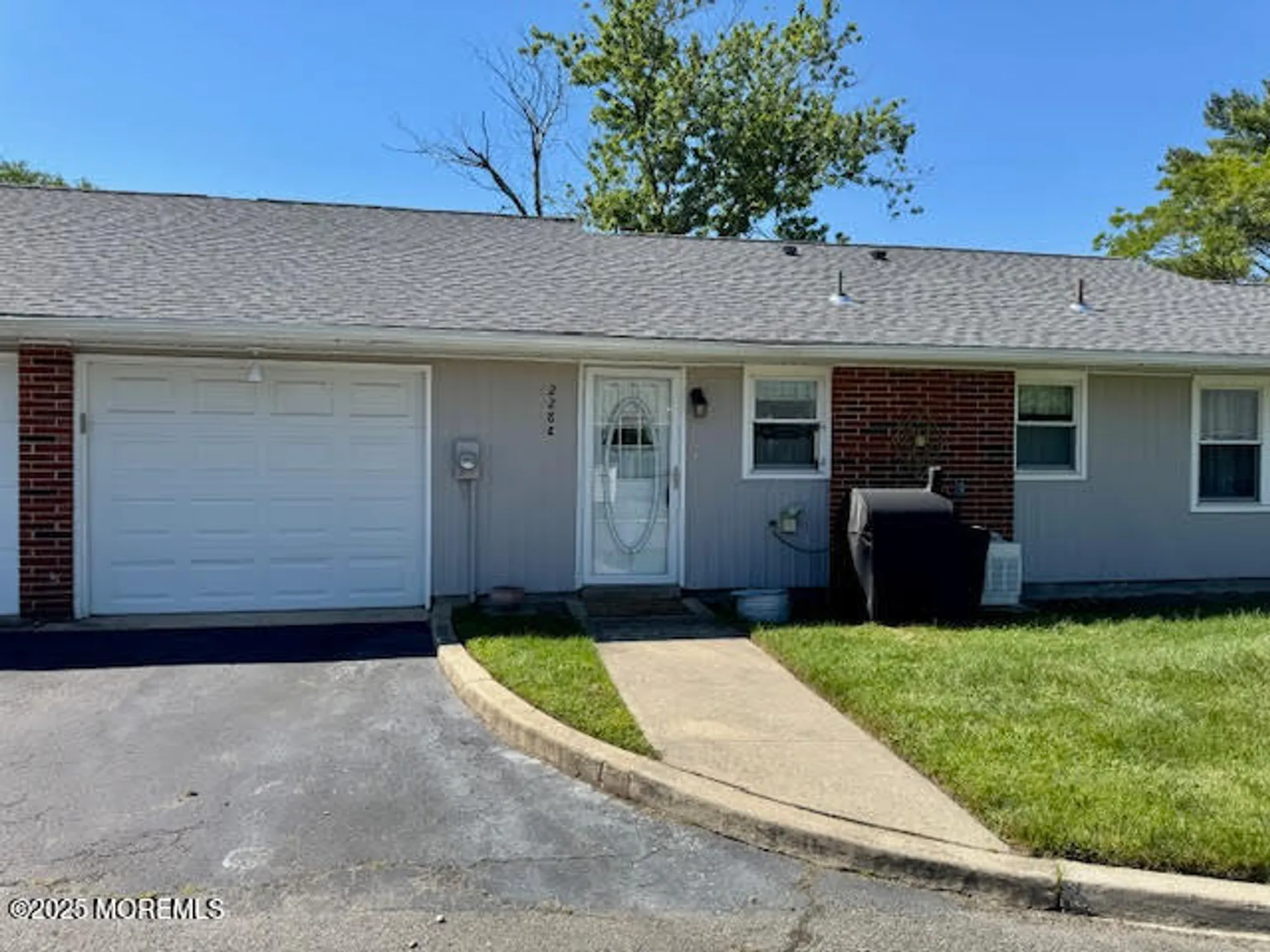 Property Slideshow image 20 of 20 | 228c buckingham ct, Lakewood, NJ, 08701