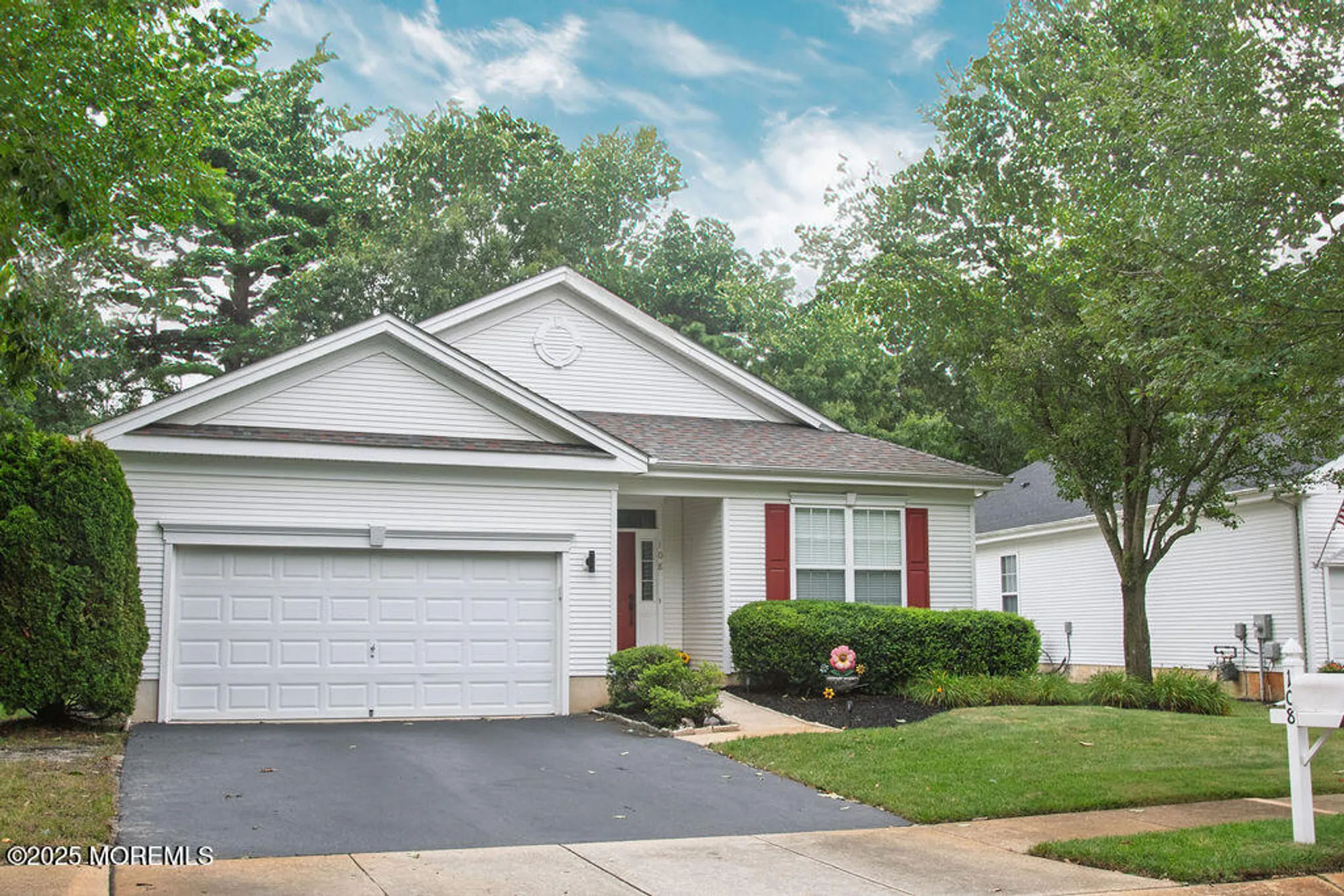 Property Slideshow image 1 of 22 | 108 hyannis ct, Galloway, NJ, 08205