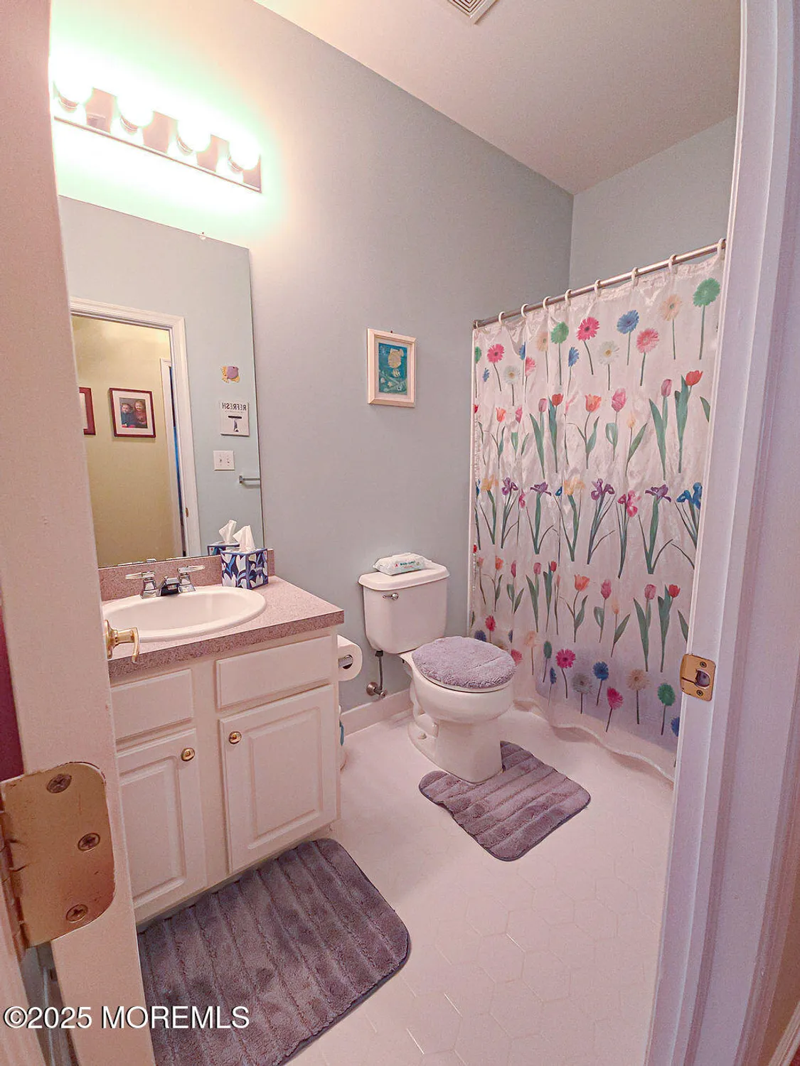 Property Slideshow image 15 of 22 | 108 hyannis ct, Galloway, NJ, 08205
