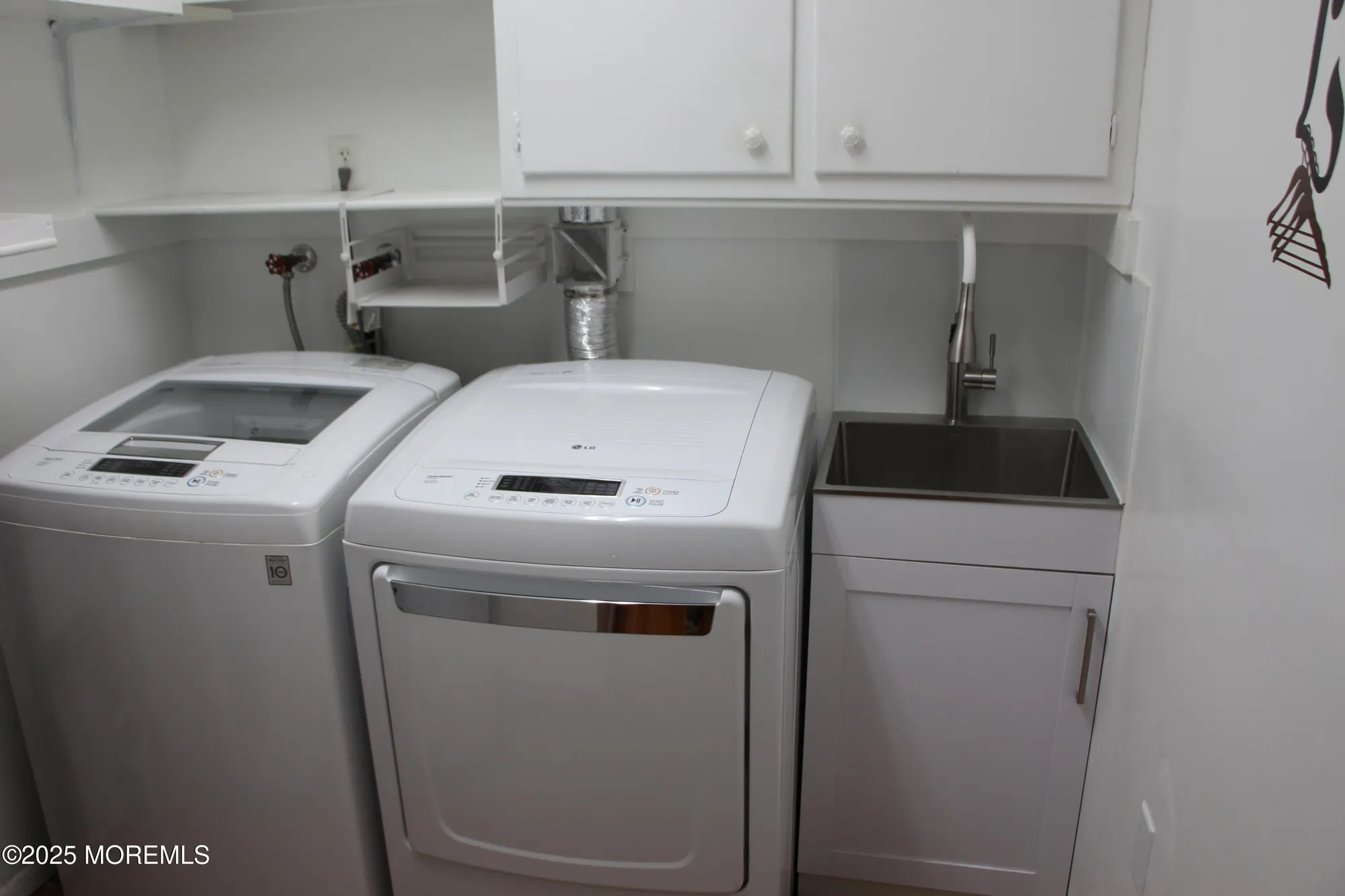 Property Slideshow image 15 of 26 | 18a independence pkwy, Whiting, NJ, 08759