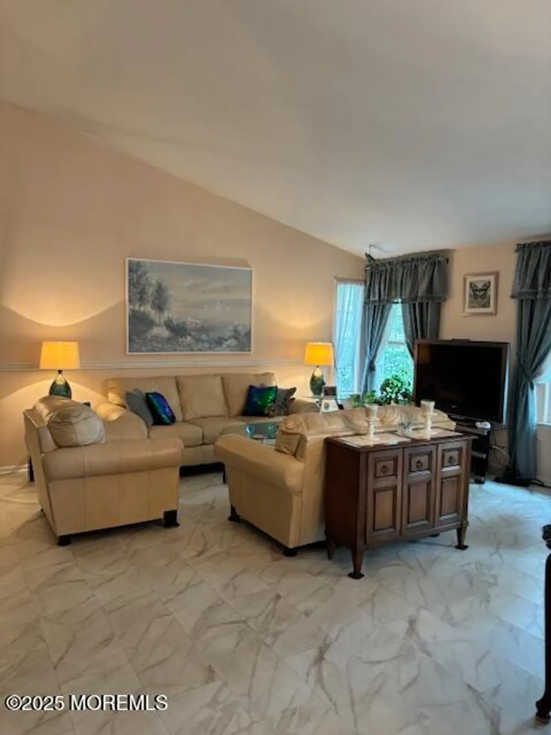 Property Slideshow image 7 of 22 | 1038a canterbury dr, Manchester, NJ, 08759