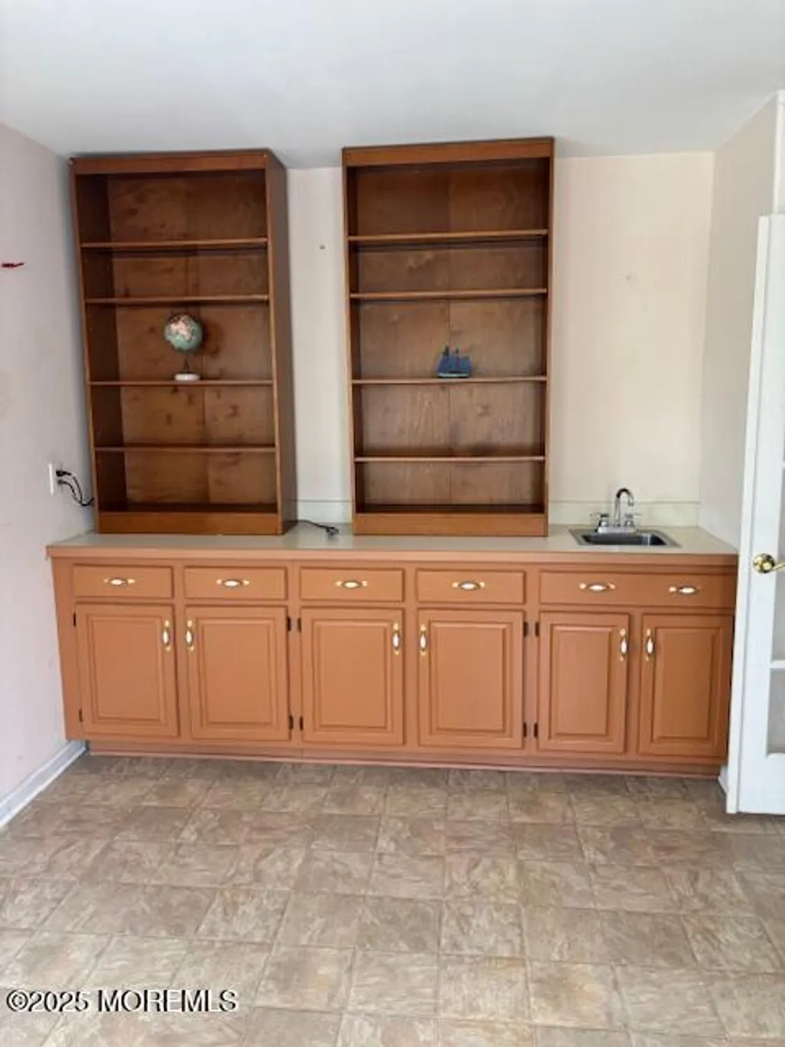 Property Slideshow image 19 of 22 | 1038a canterbury dr, Manchester, NJ, 08759