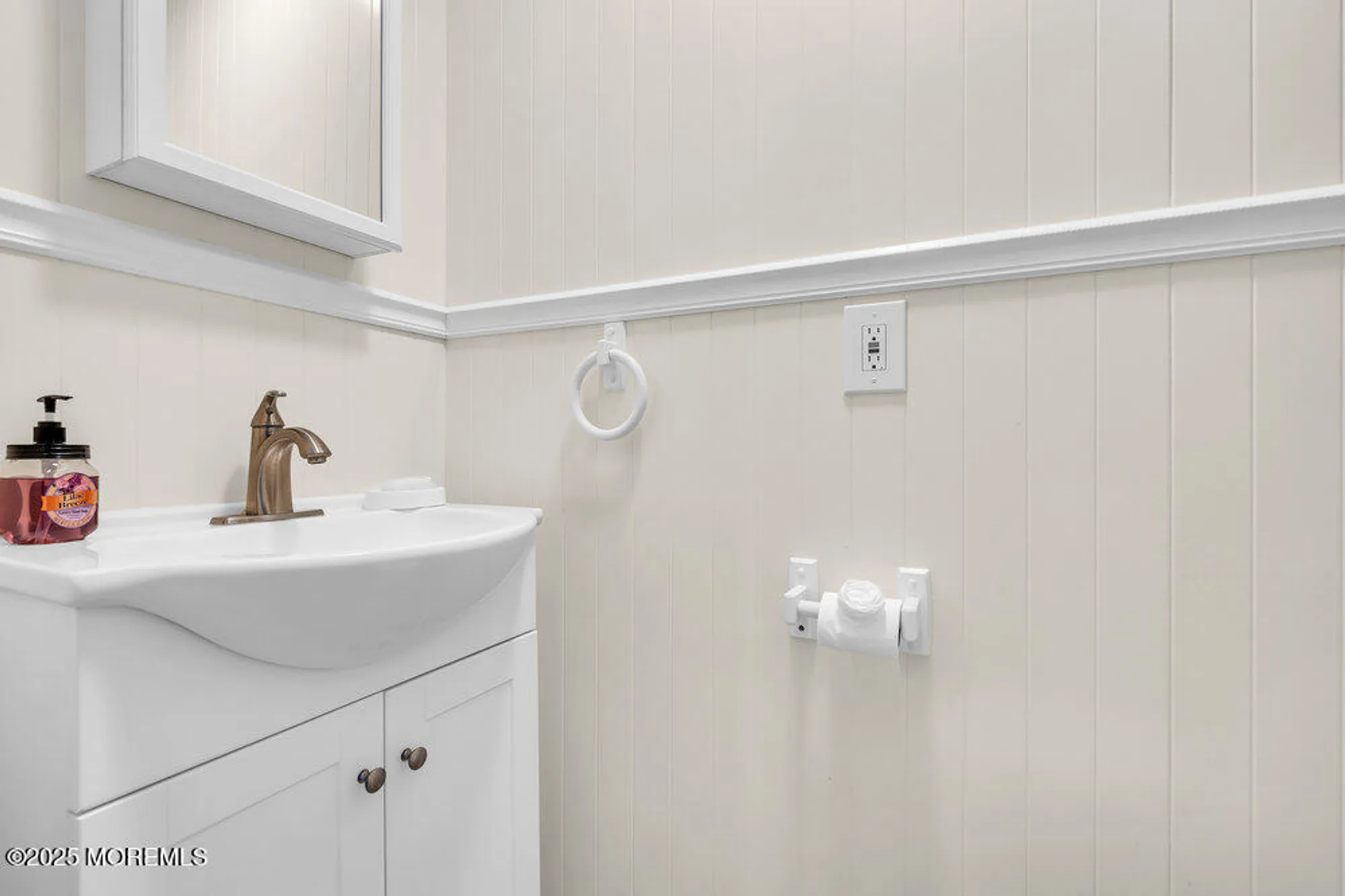 Property Slideshow image 17 of 40 | 37 carlisle rd, Toms River, NJ, 08757