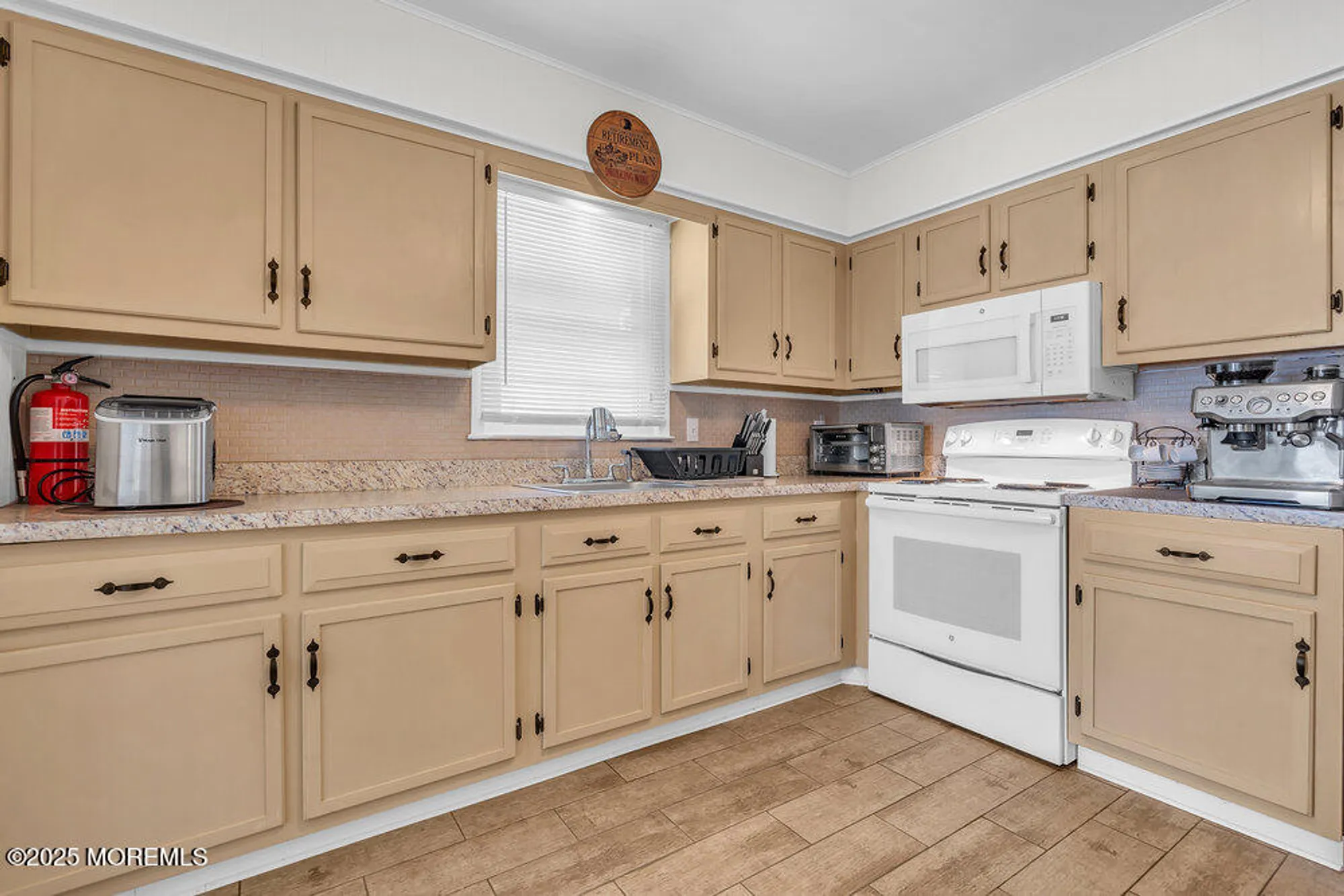 Property Slideshow image 19 of 40 | 37 carlisle rd, Toms River, NJ, 08757