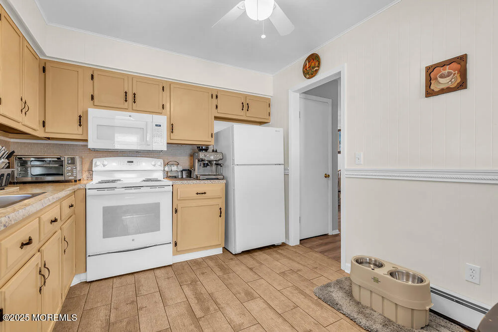 Property Slideshow image 20 of 40 | 37 carlisle rd, Toms River, NJ, 08757