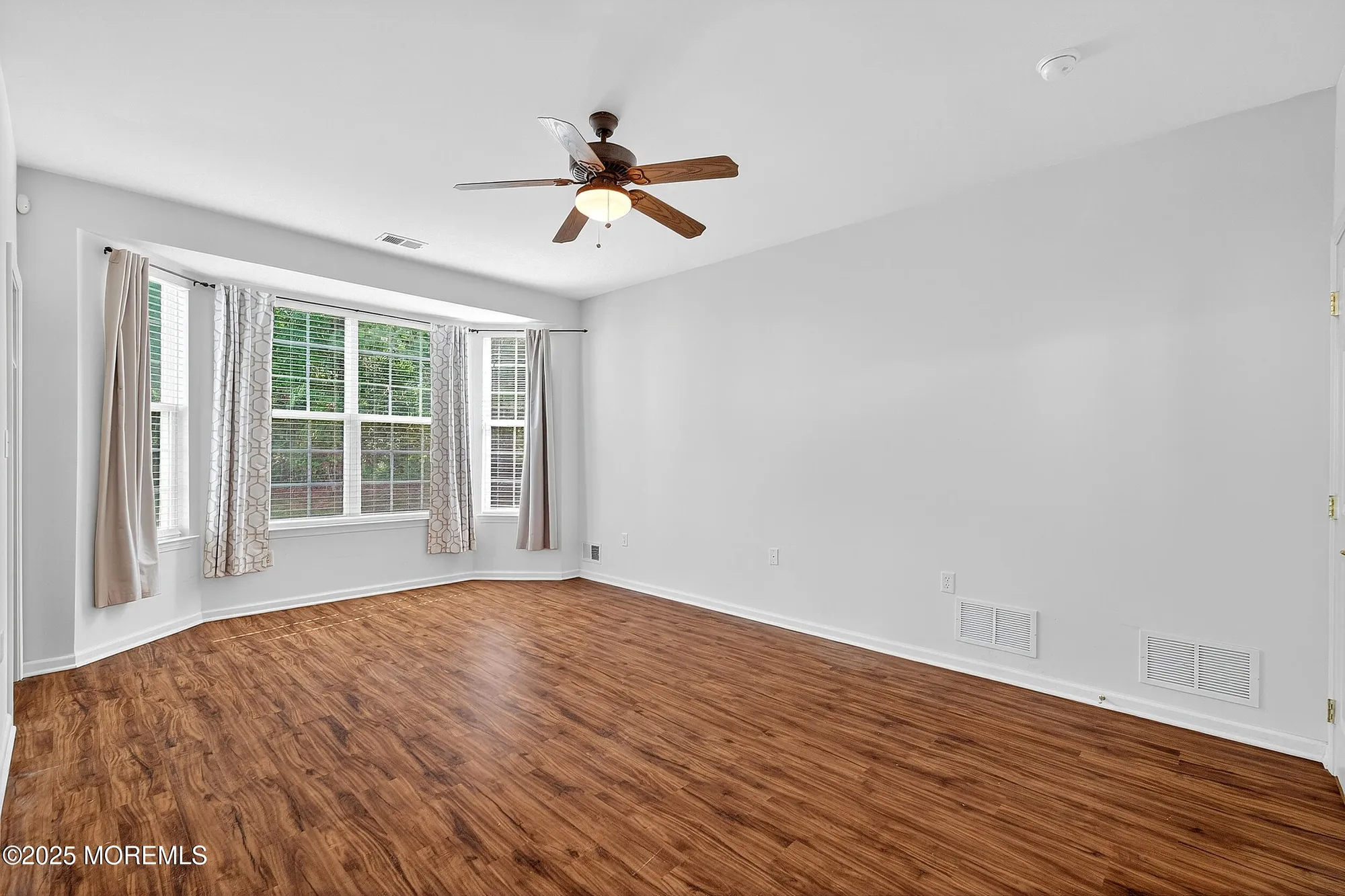 Property Slideshow image 16 of 34 | 18 hartack rd, Manalapan, NJ, 07726