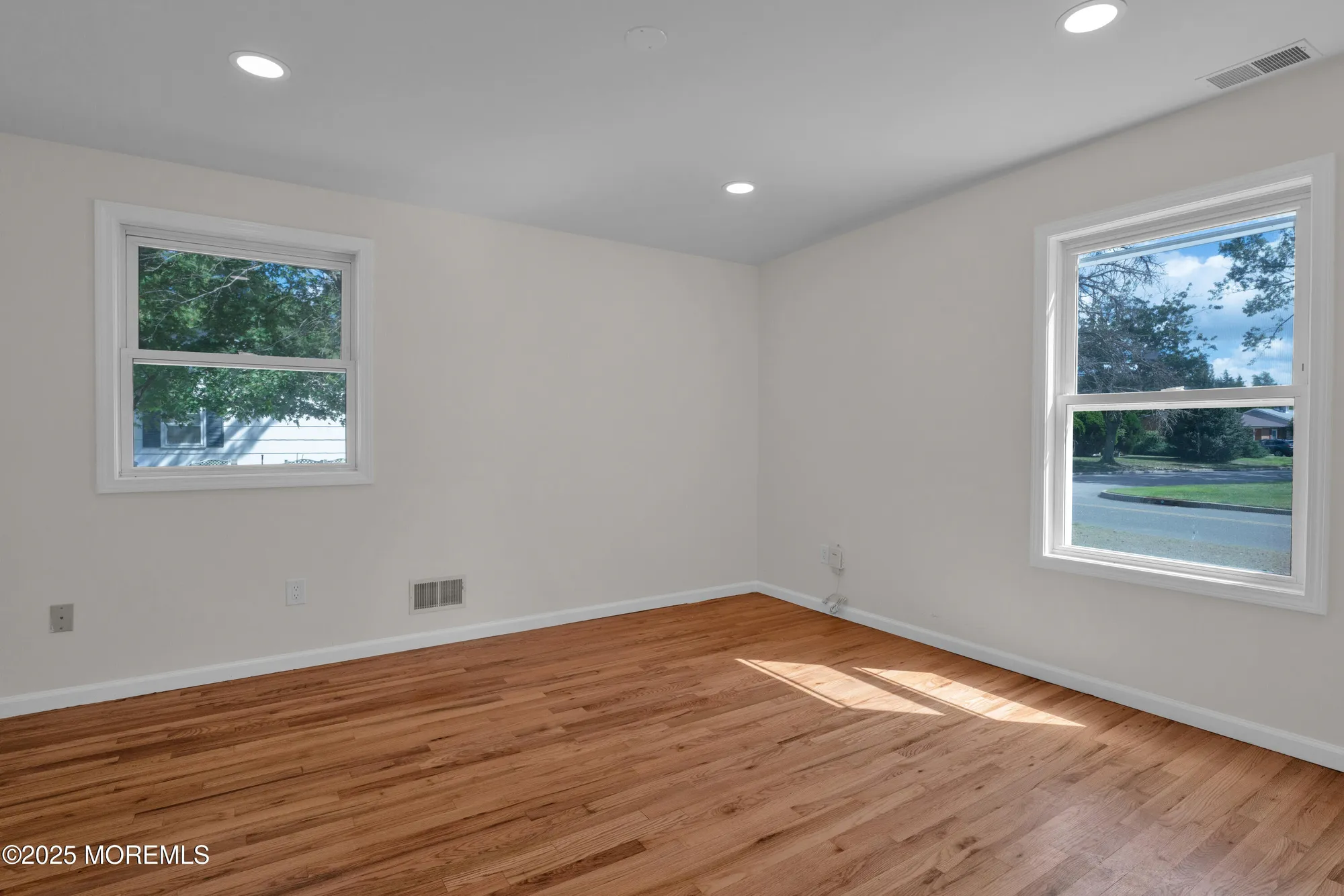 Property Slideshow image 15 of 18 | 2 stanford dr, Toms River, NJ, 08757