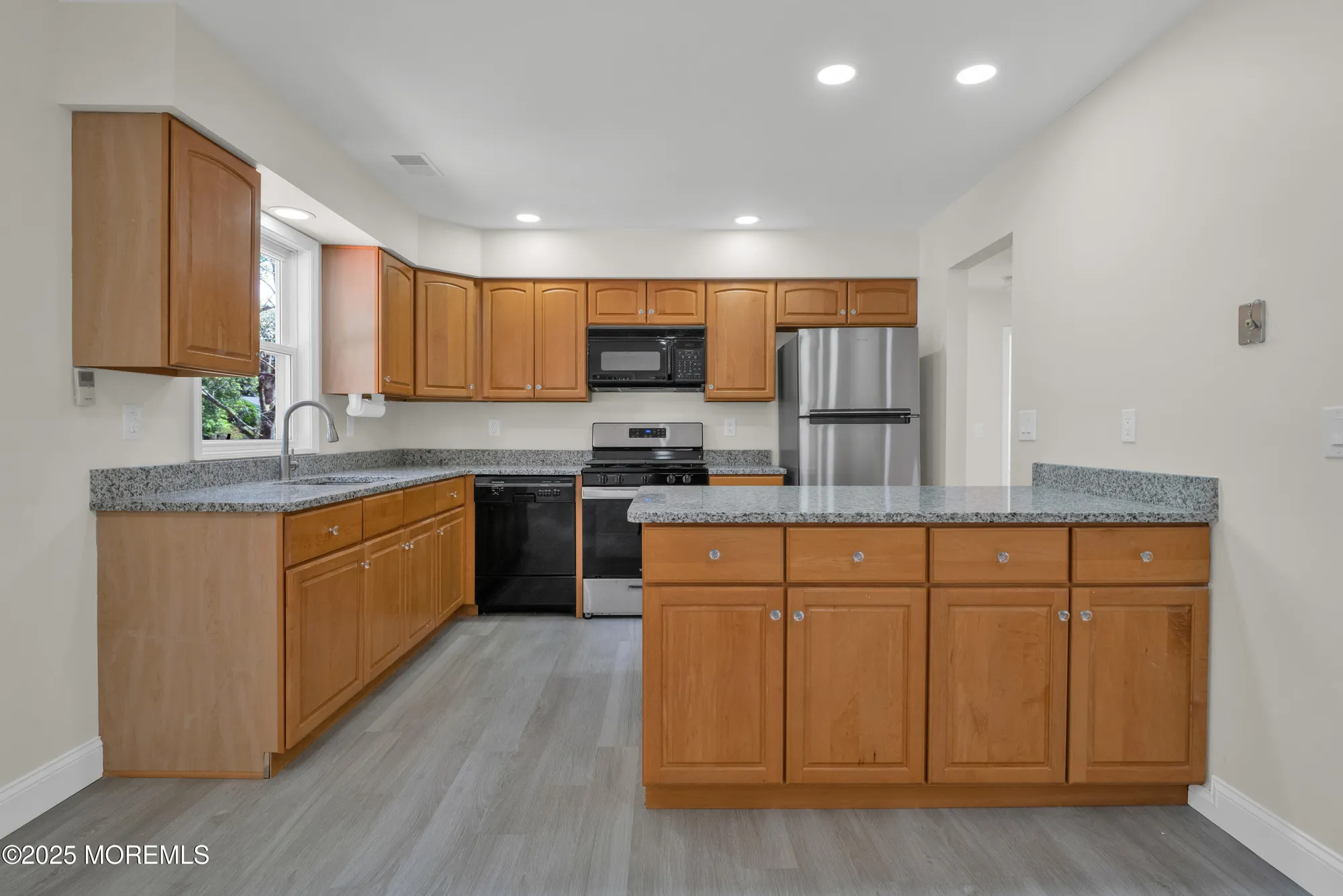 Property Slideshow image 5 of 18 | 2 stanford dr, Toms River, NJ, 08757