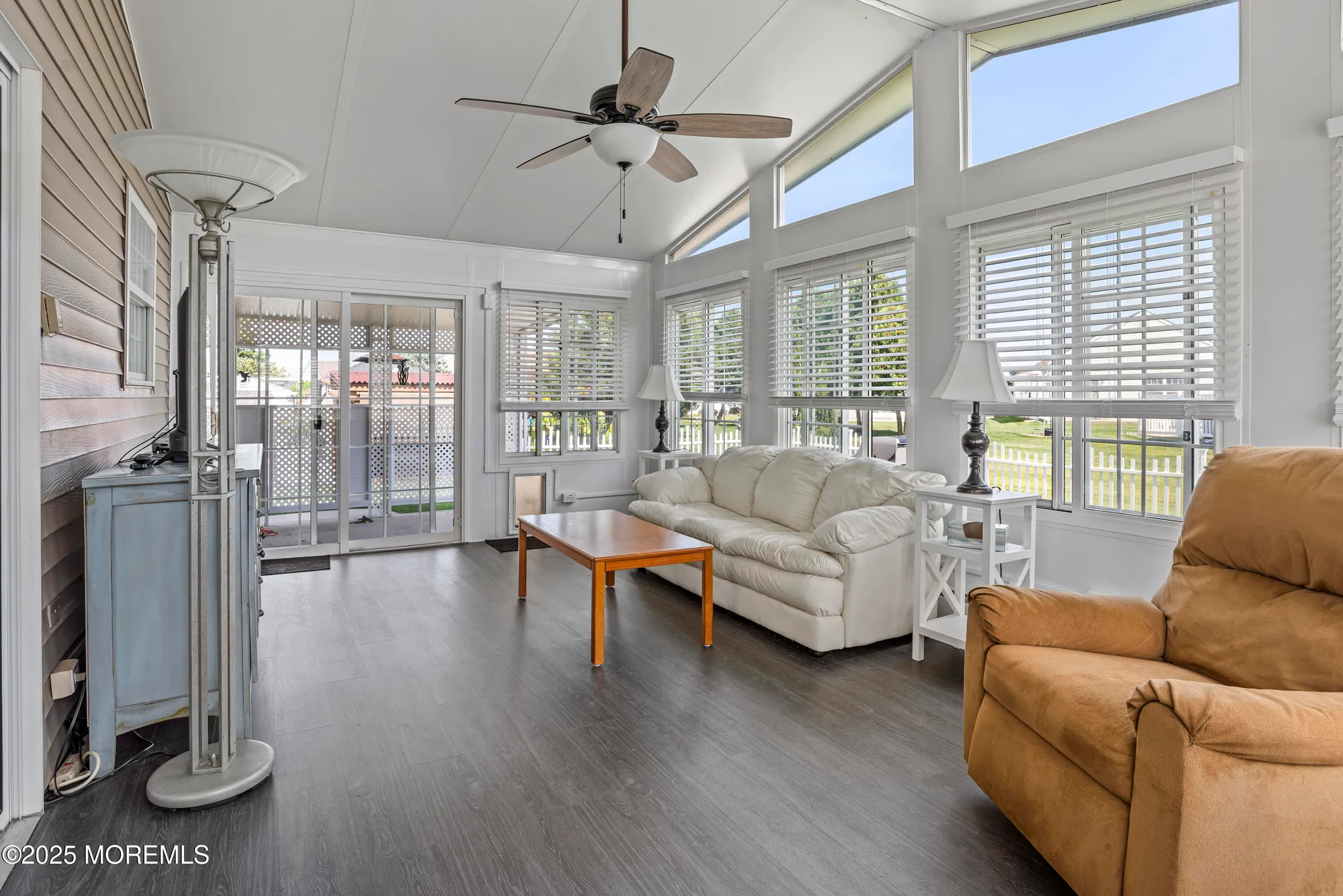 Property Slideshow image 14 of 28 | 10 colwyn way, Toms River, NJ, 08757