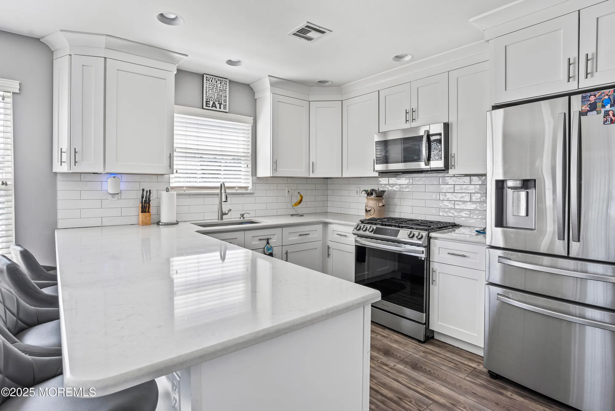 Property Slideshow image 10 of 28 | 10 colwyn way, Toms River, NJ, 08757