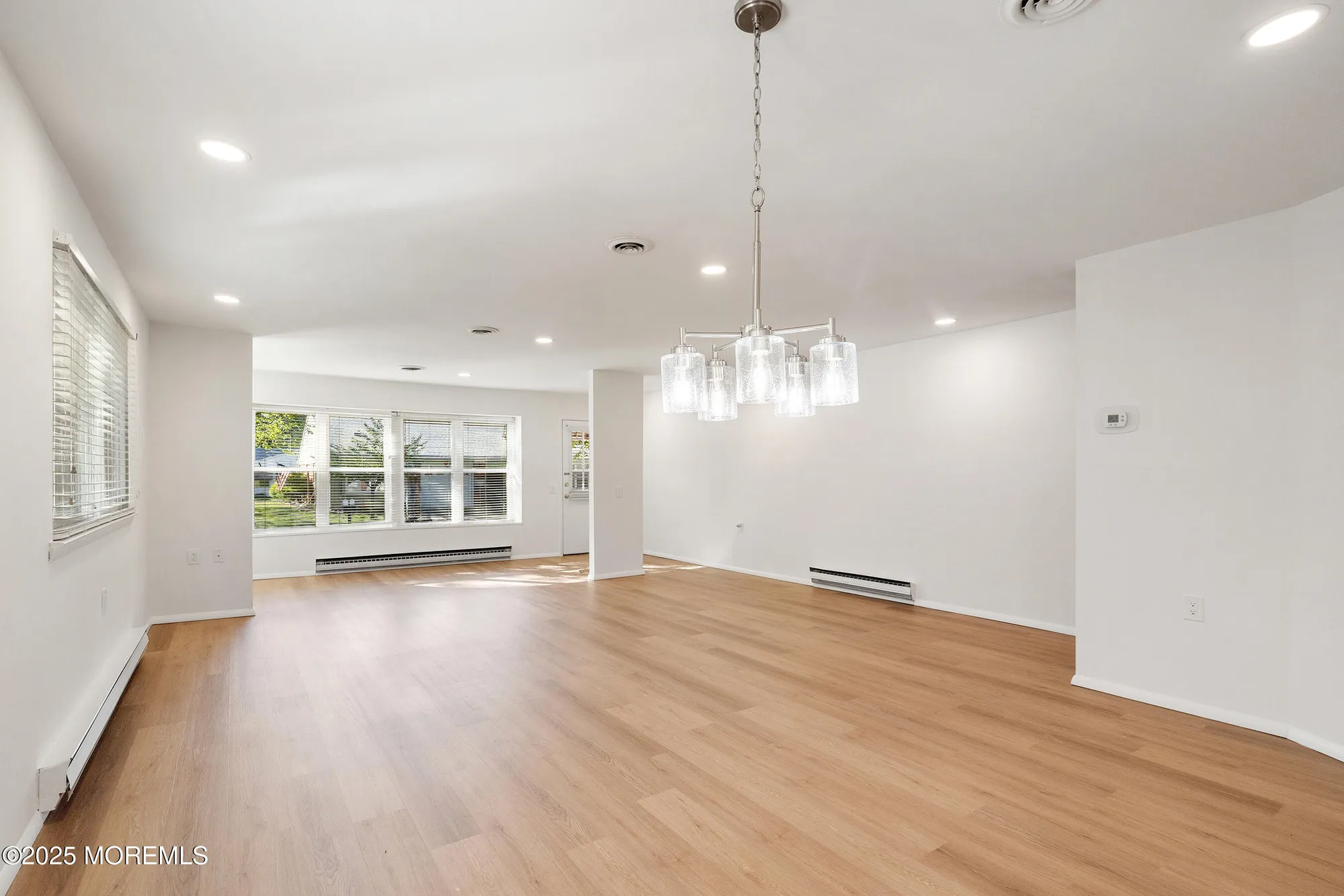 Property Slideshow image 6 of 25 | 10 jefferson ln b, Whiting, NJ, 08759