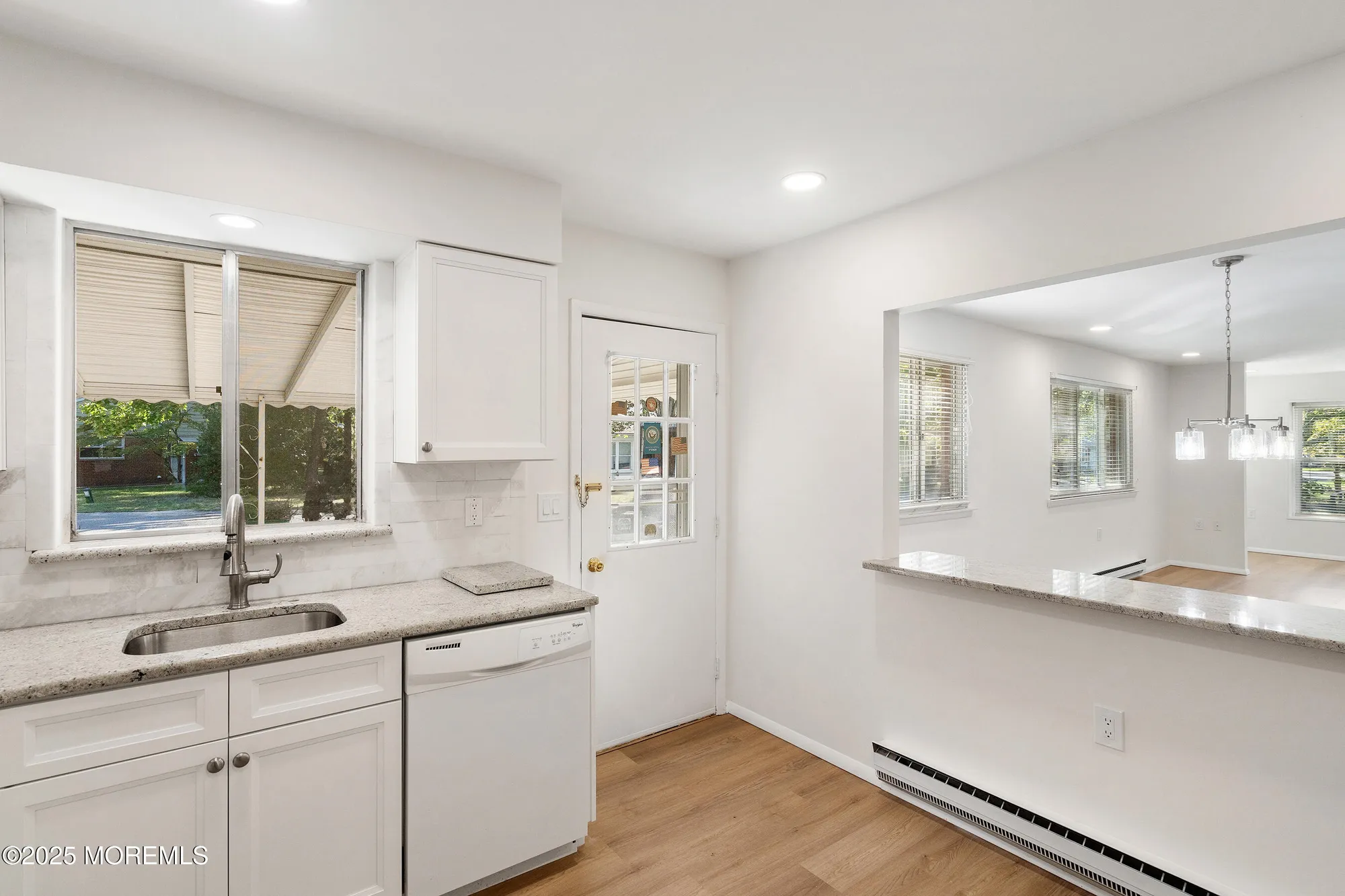 Property Slideshow image 10 of 25 | 10 jefferson ln b, Whiting, NJ, 08759