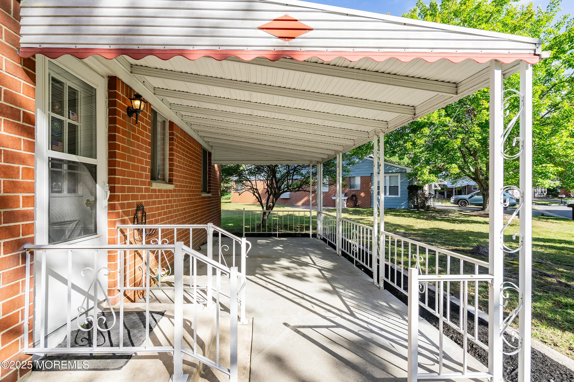 Property Slideshow image 18 of 25 | 10 jefferson ln b, Whiting, NJ, 08759